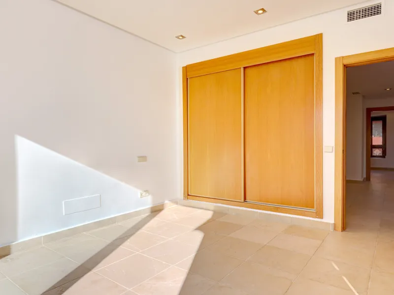 House - Townhouse в продаже в Manilva, Málaga. В доме 2 спален и 3 ванных комнат. Площадь дома 333 м²