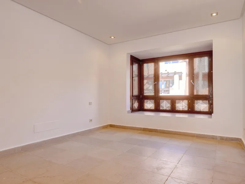 House - Townhouse в продаже в Manilva, Málaga. В доме 2 спален и 3 ванных комнат. Площадь дома 333 м²