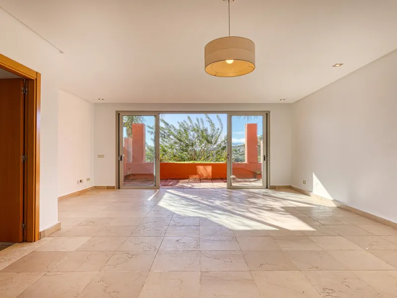 House - Townhouse в продаже в Manilva, Málaga. В доме 2 спален и 3 ванных комнат. Площадь дома 333 м²