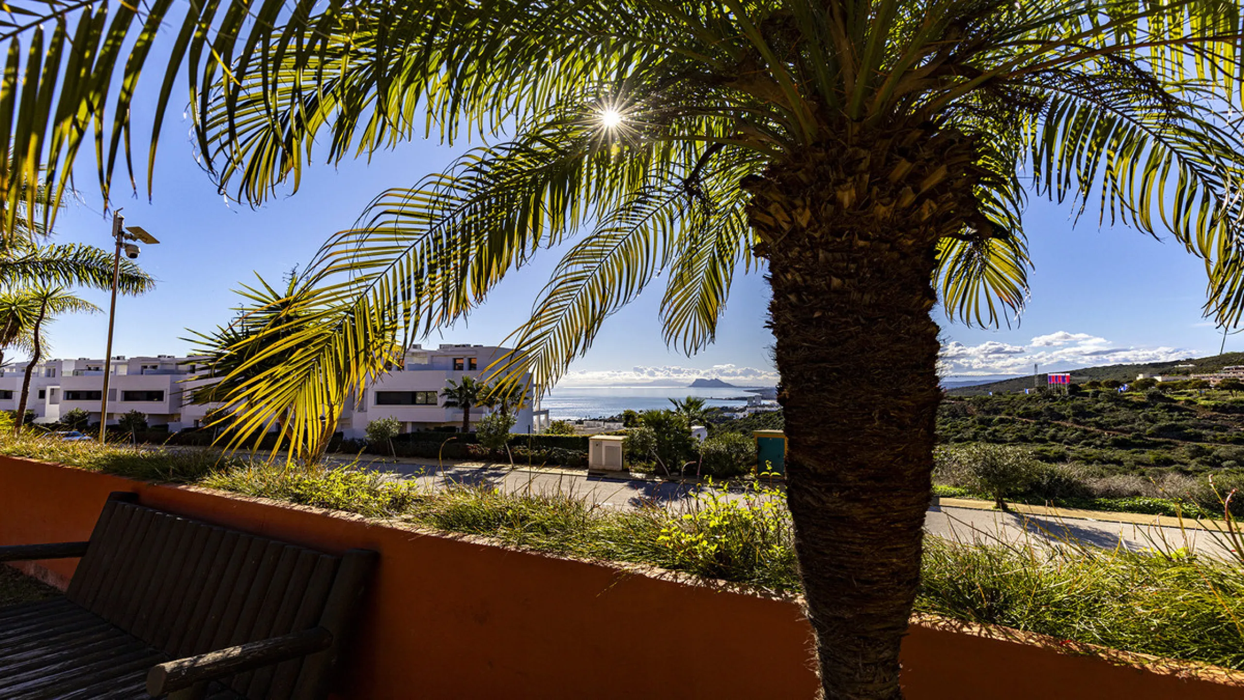 House - Townhouse в продаже в Manilva, Málaga. В доме 2 спален и 3 ванных комнат. Площадь дома 333 м²