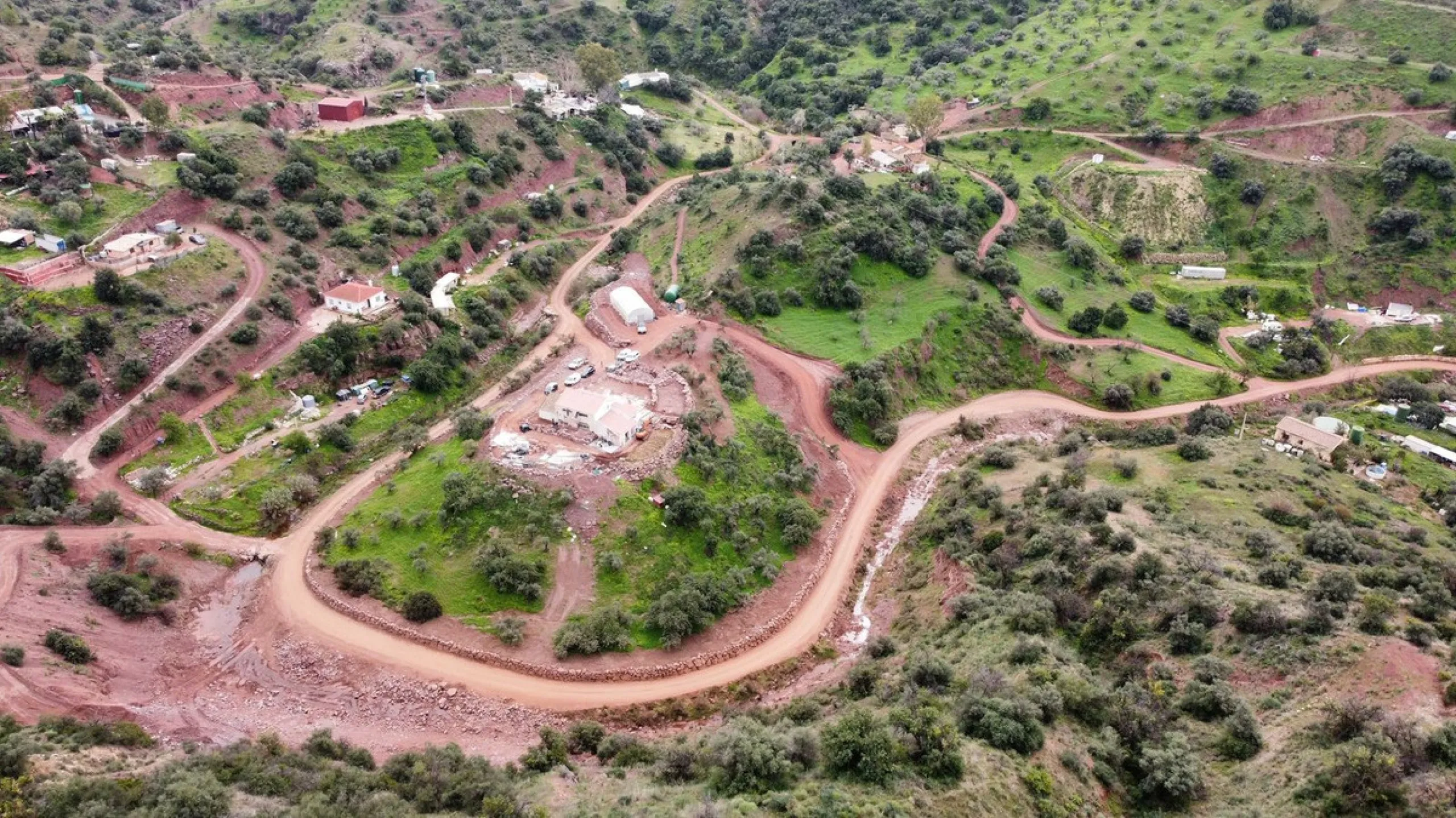 EXCLUSIVE SUSTAINABLE RUSTIC ESTATE · 50,000 m² · LUXURY ECO-FRIENDLY VILLA