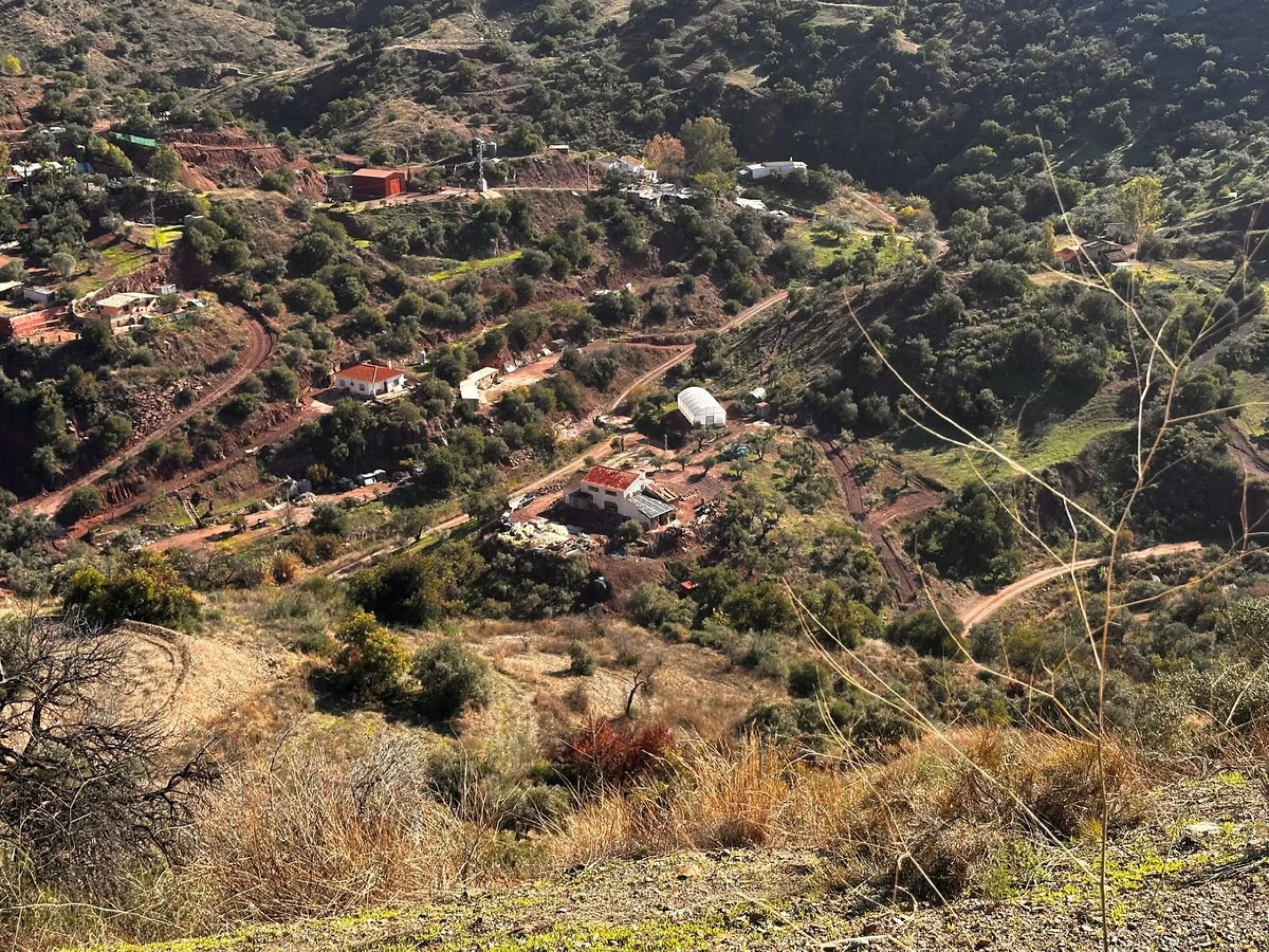 EXCLUSIVE SUSTAINABLE RUSTIC ESTATE · 50,000 m² · LUXURY ECO-FRIENDLY VILLA