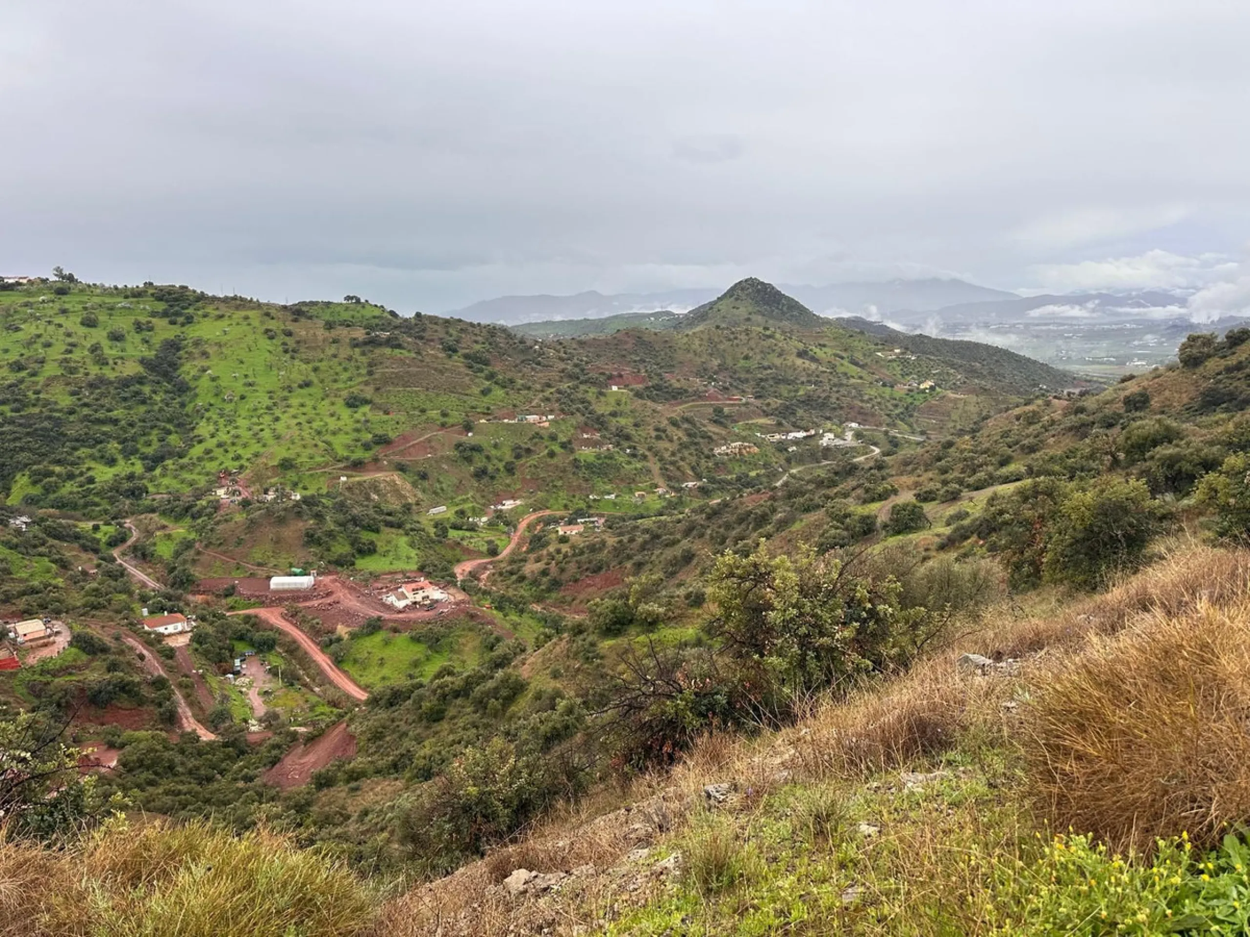 EXCLUSIVE SUSTAINABLE RUSTIC ESTATE · 50,000 m² · LUXURY ECO-FRIENDLY VILLA