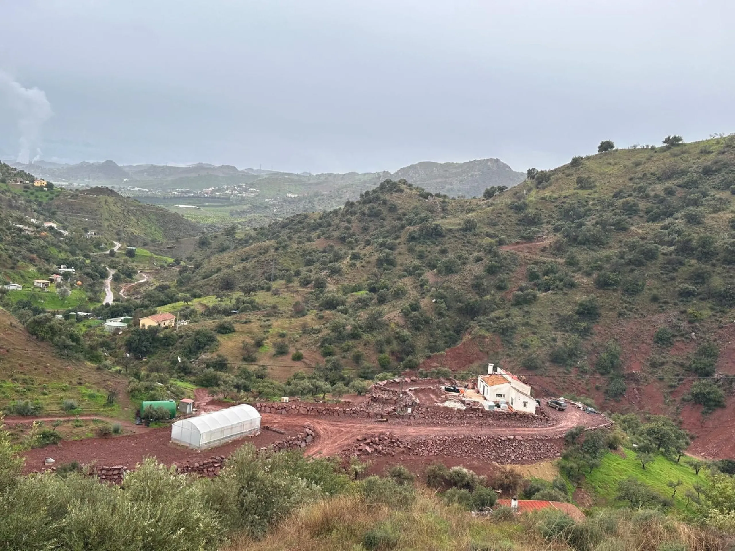 EXCLUSIVE SUSTAINABLE RUSTIC ESTATE · 50,000 m² · LUXURY ECO-FRIENDLY VILLA