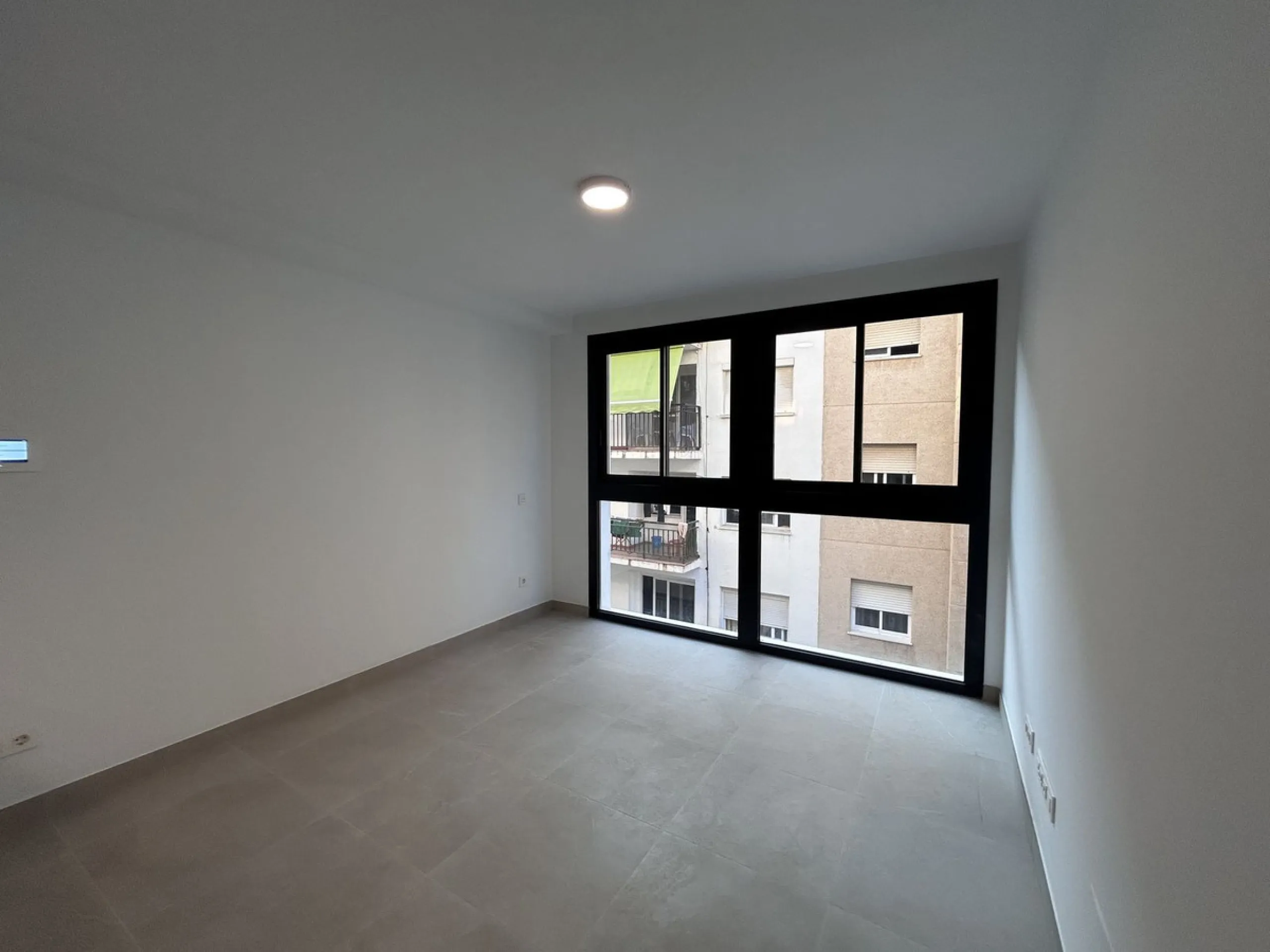 Middle Floor Apartment, Estepona, Costa del Sol.