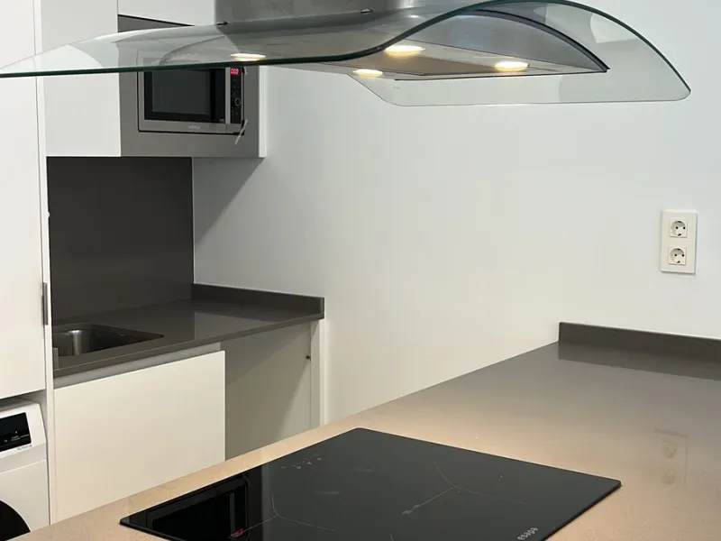 Middle Floor Apartment, Estepona, Costa del Sol.
