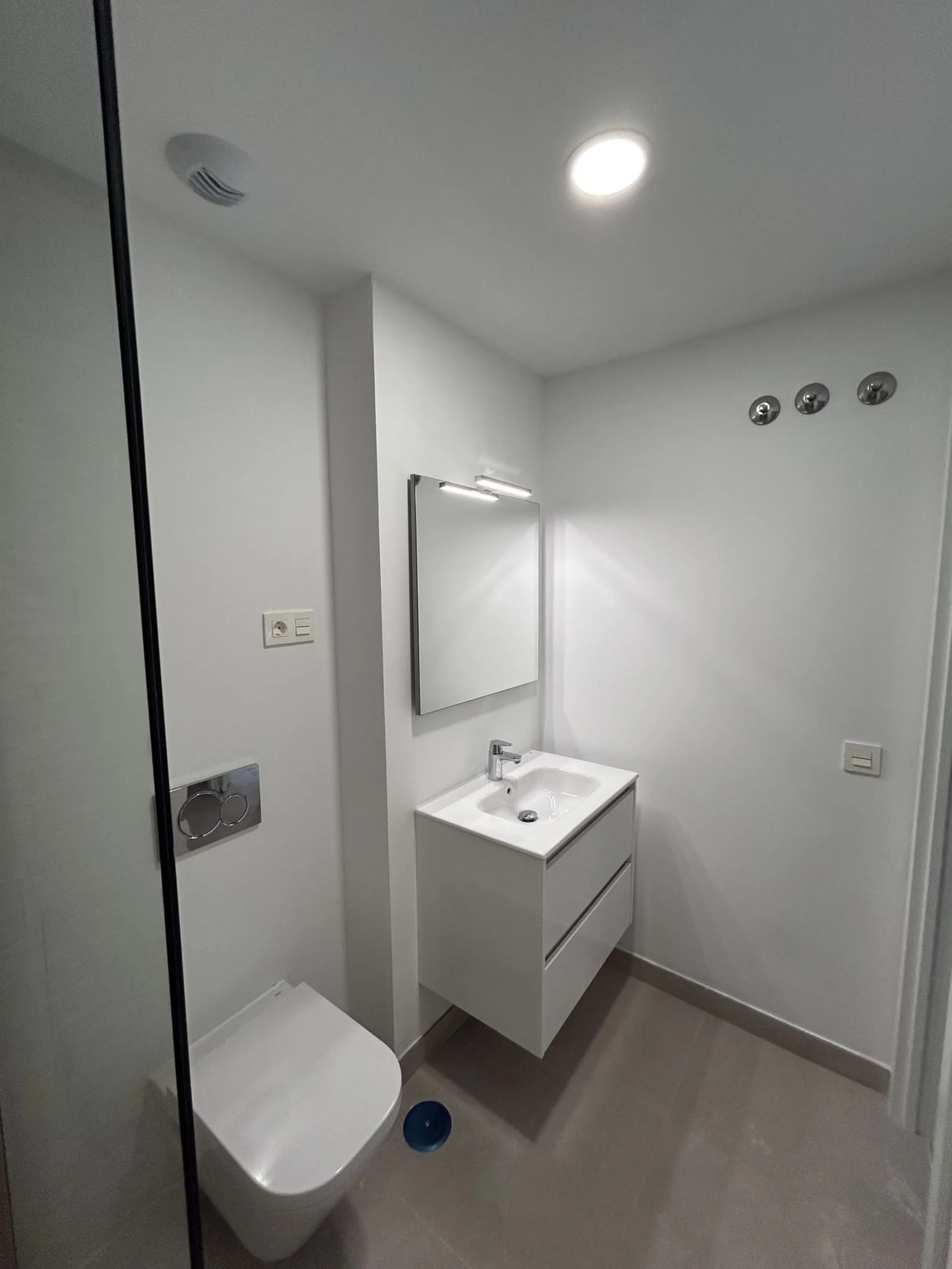 Middle Floor Apartment, Estepona, Costa del Sol.