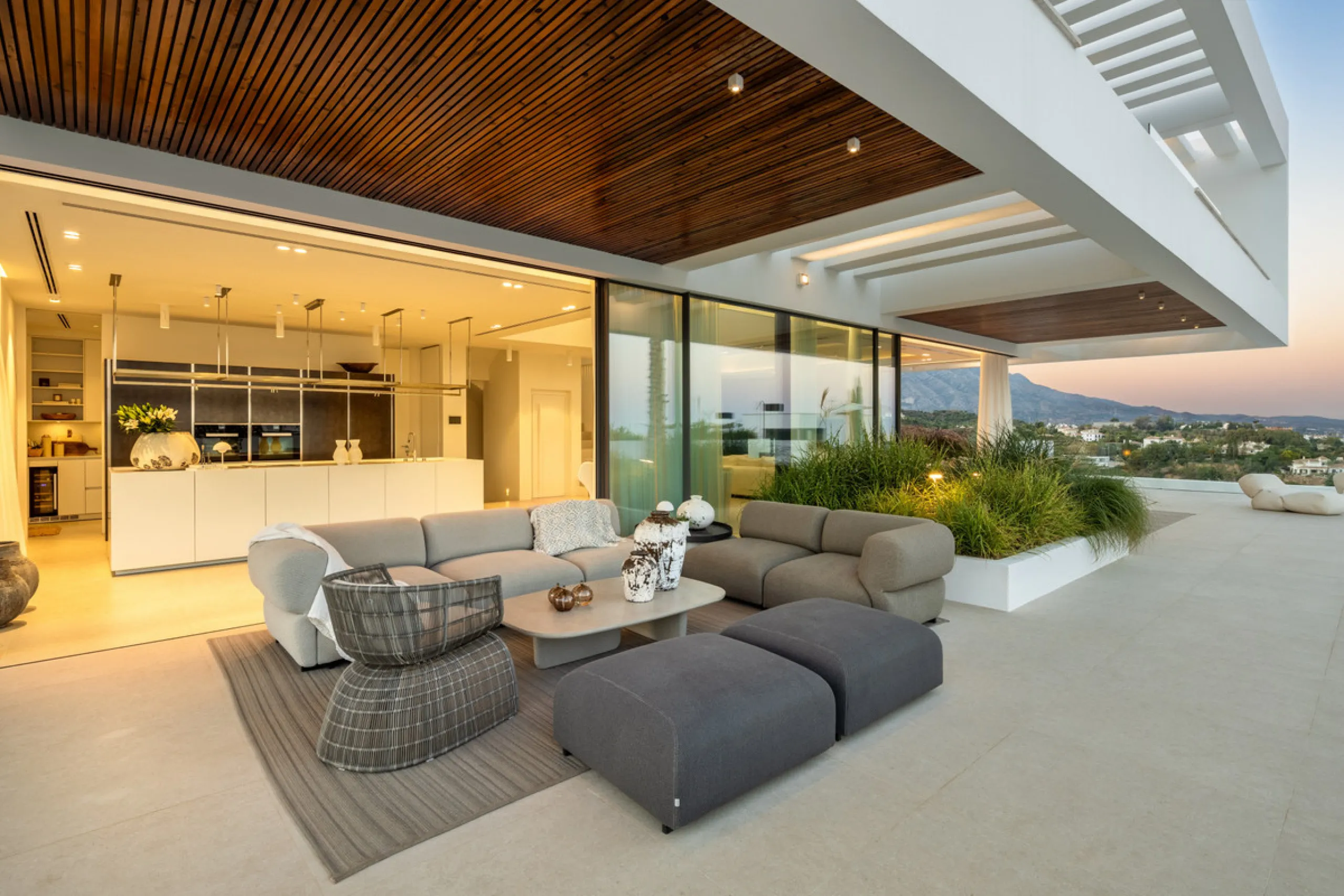 Nestled in the serene enclave of La Quinta, this contemporary villa, built in 2021, is designed to capture the essence of luxury living. South-facing, it offers stunning, sweeping views from the impressive La Concha Mountain to the Mediterranean Sea and e