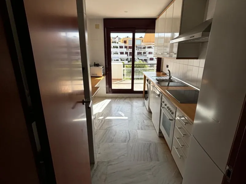 Charming 1-Bedroom Apartment in Parque Botánico Urbanisation – Estepona, with Resort Amenities
