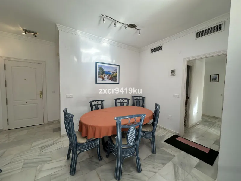 Apartment - Ground Floor Apartment в продаже в Marbella, Málaga. В доме 3 спален и 2 ванных комнат. Площадь дома 87 м². Площадь участка 58 м²