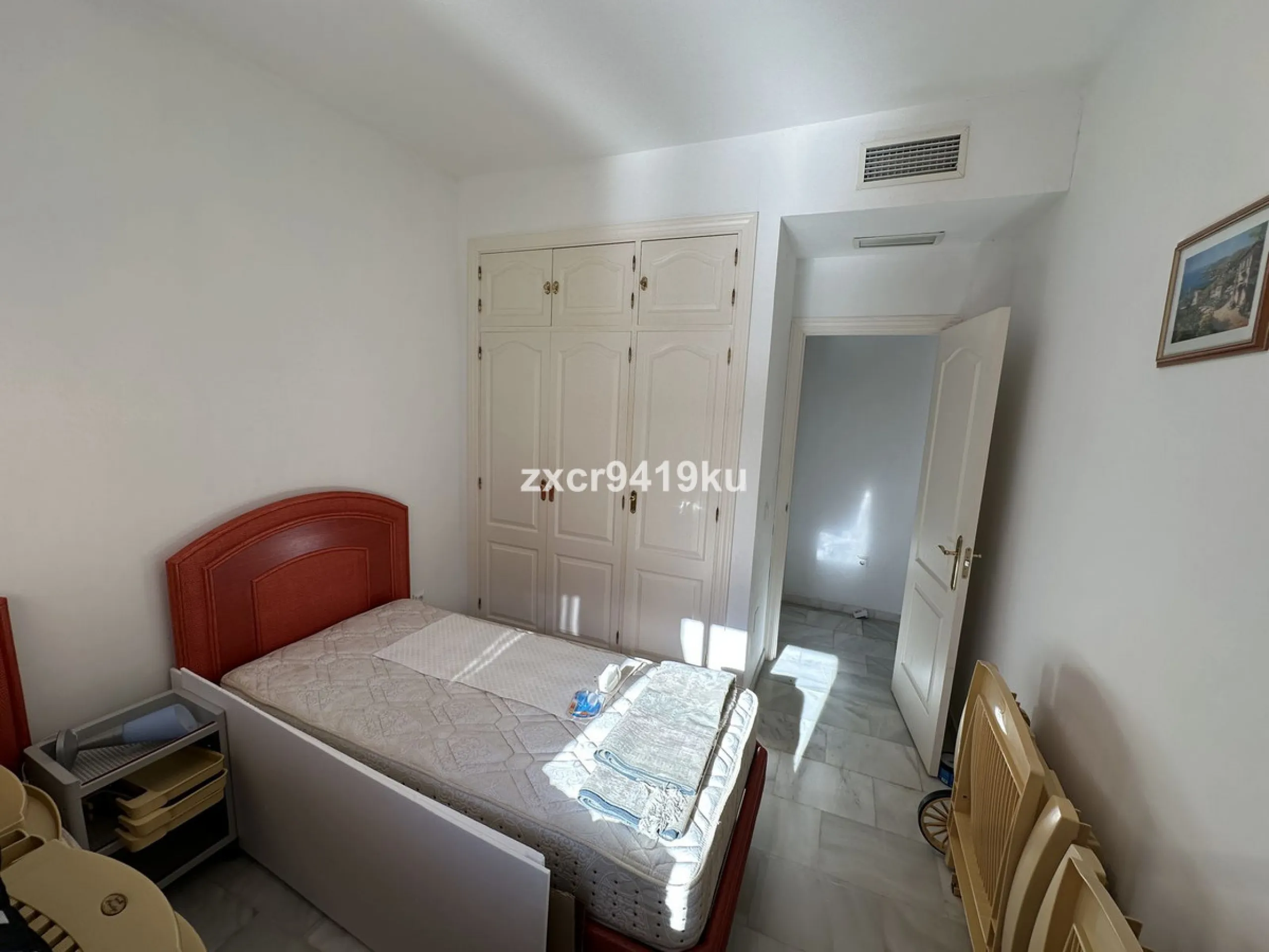 Apartment - Ground Floor Apartment в продаже в Marbella, Málaga. В доме 3 спален и 2 ванных комнат. Площадь дома 87 м². Площадь участка 58 м²