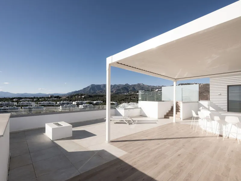 Situated in a gated development next to Santa Clara golf and minutes away from Marbella centre, this stunning modern penthouse has it all!