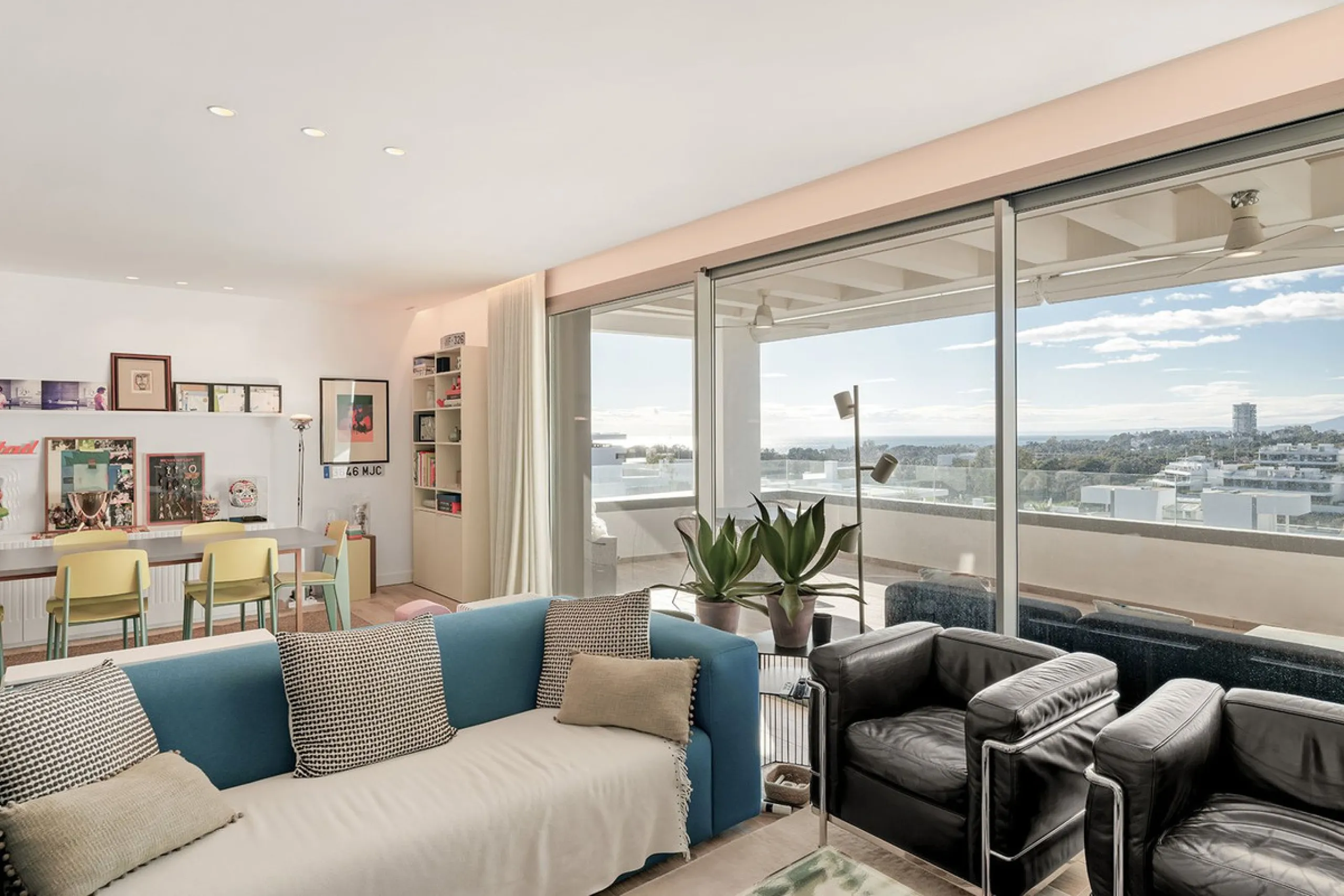 Situated in a gated development next to Santa Clara golf and minutes away from Marbella centre, this stunning modern penthouse has it all!