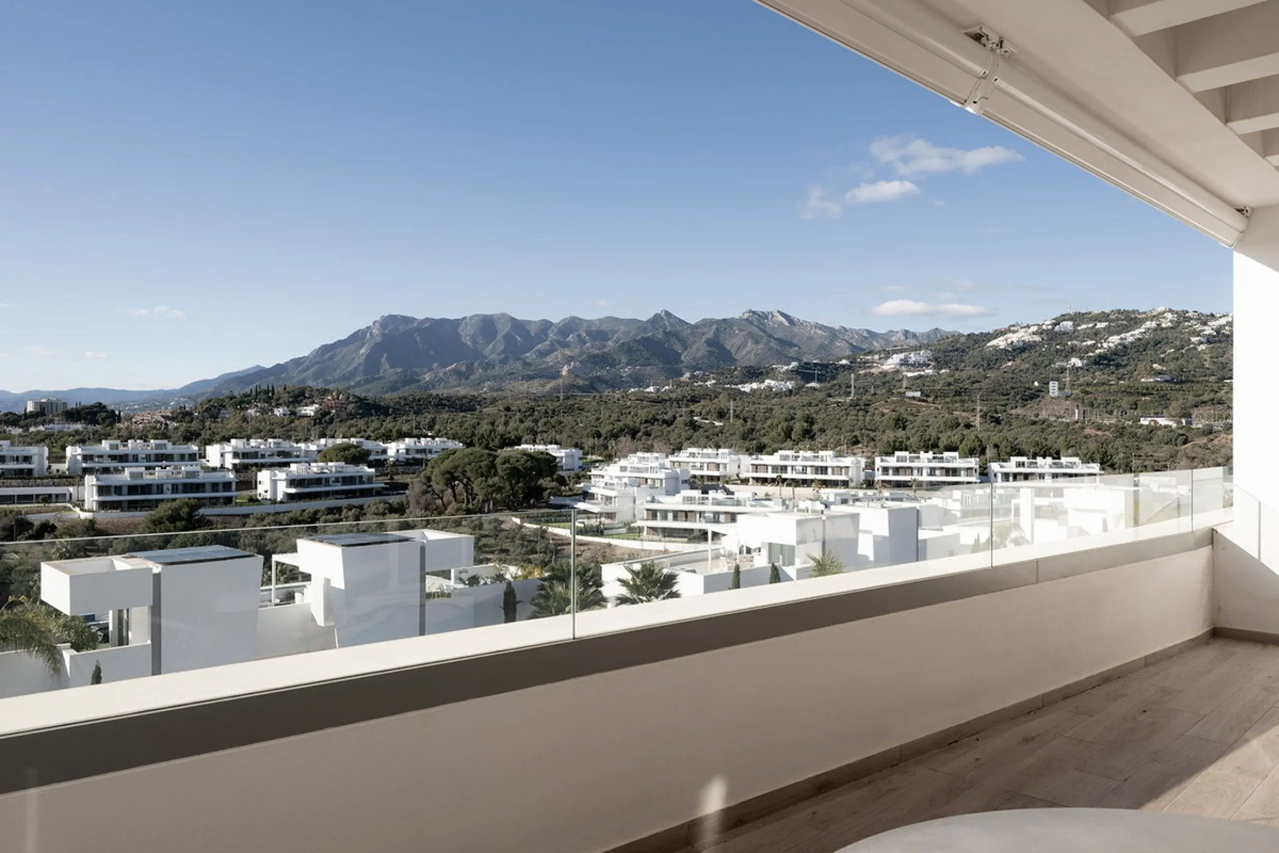 Situated in a gated development next to Santa Clara golf and minutes away from Marbella centre, this stunning modern penthouse has it all!