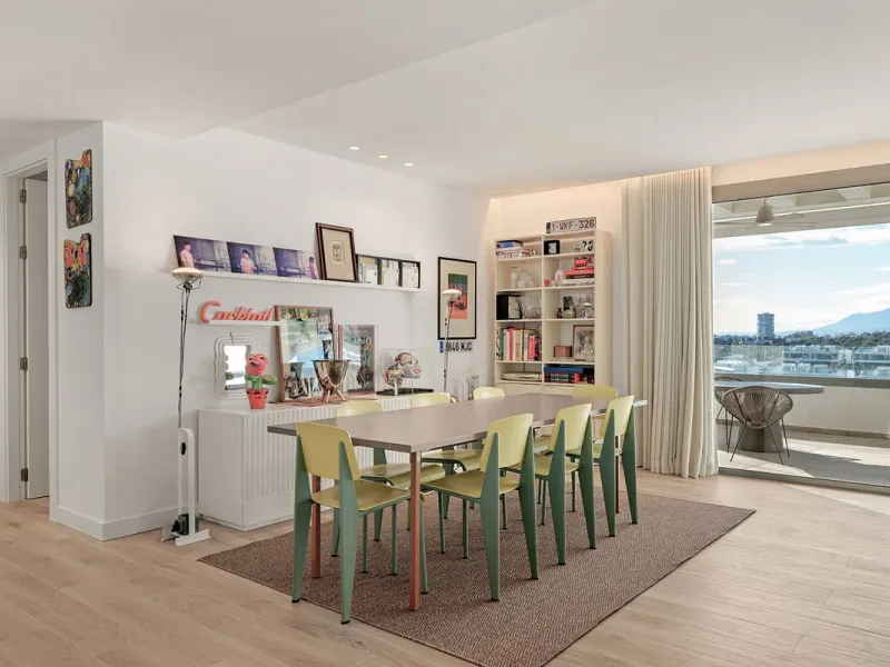 Situated in a gated development next to Santa Clara golf and minutes away from Marbella centre, this stunning modern penthouse has it all!