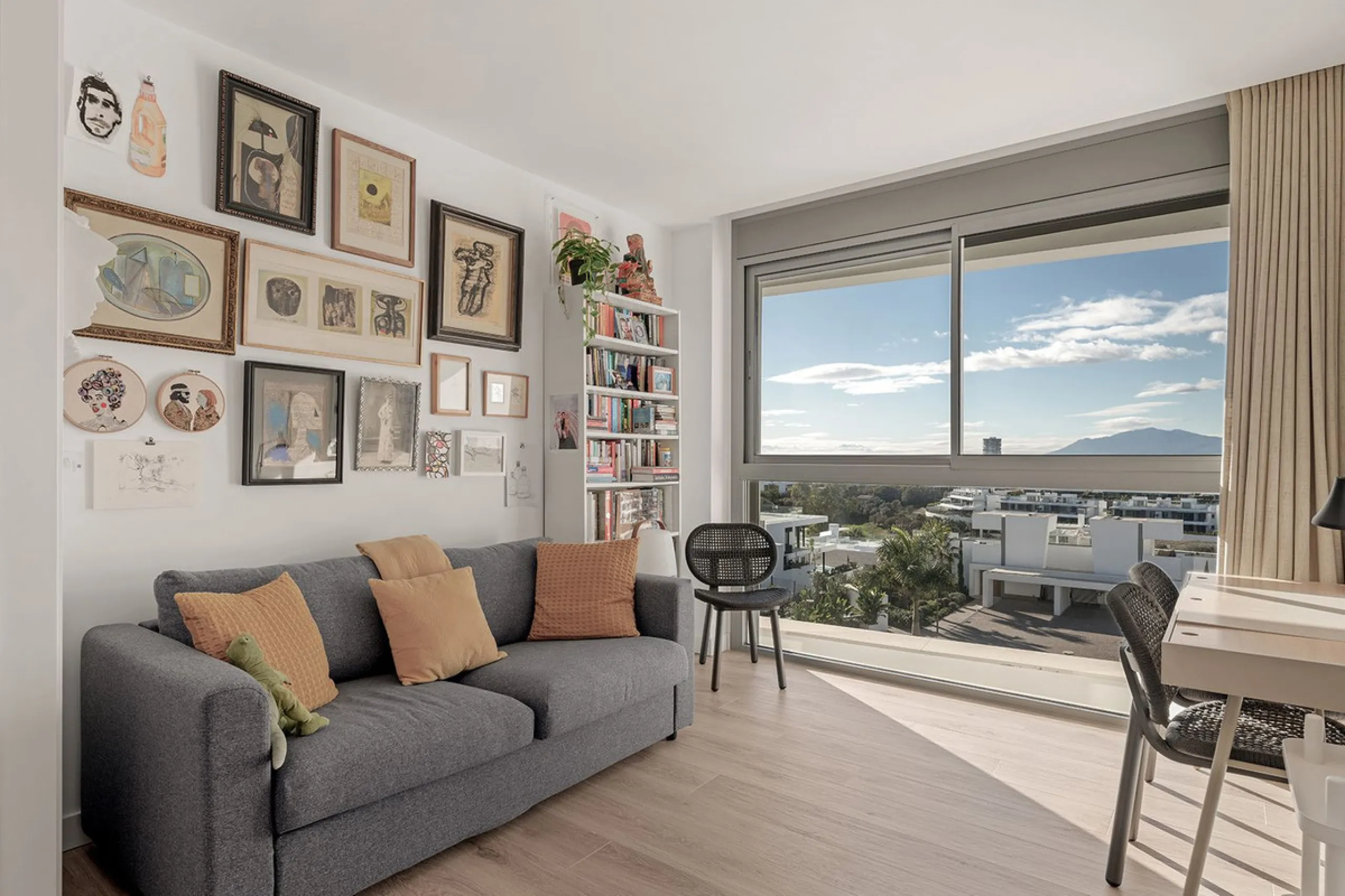 Situated in a gated development next to Santa Clara golf and minutes away from Marbella centre, this stunning modern penthouse has it all!