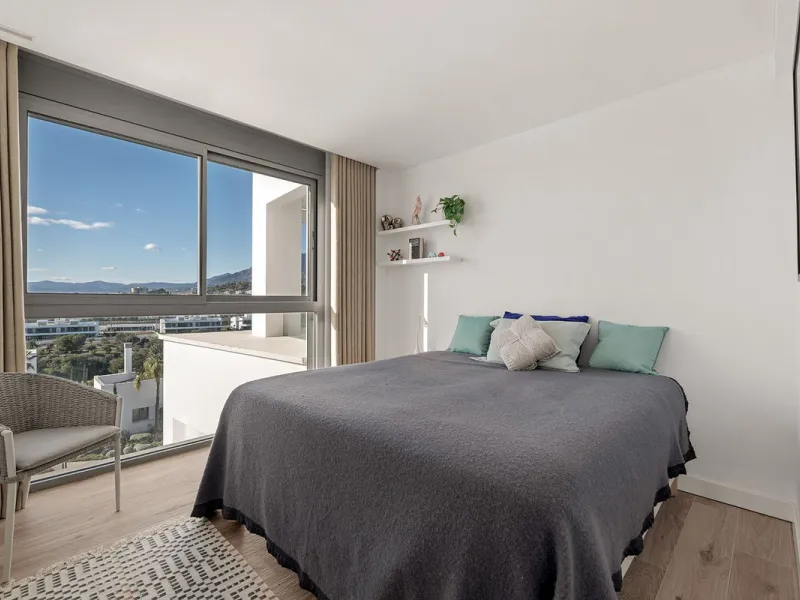 Situated in a gated development next to Santa Clara golf and minutes away from Marbella centre, this stunning modern penthouse has it all!