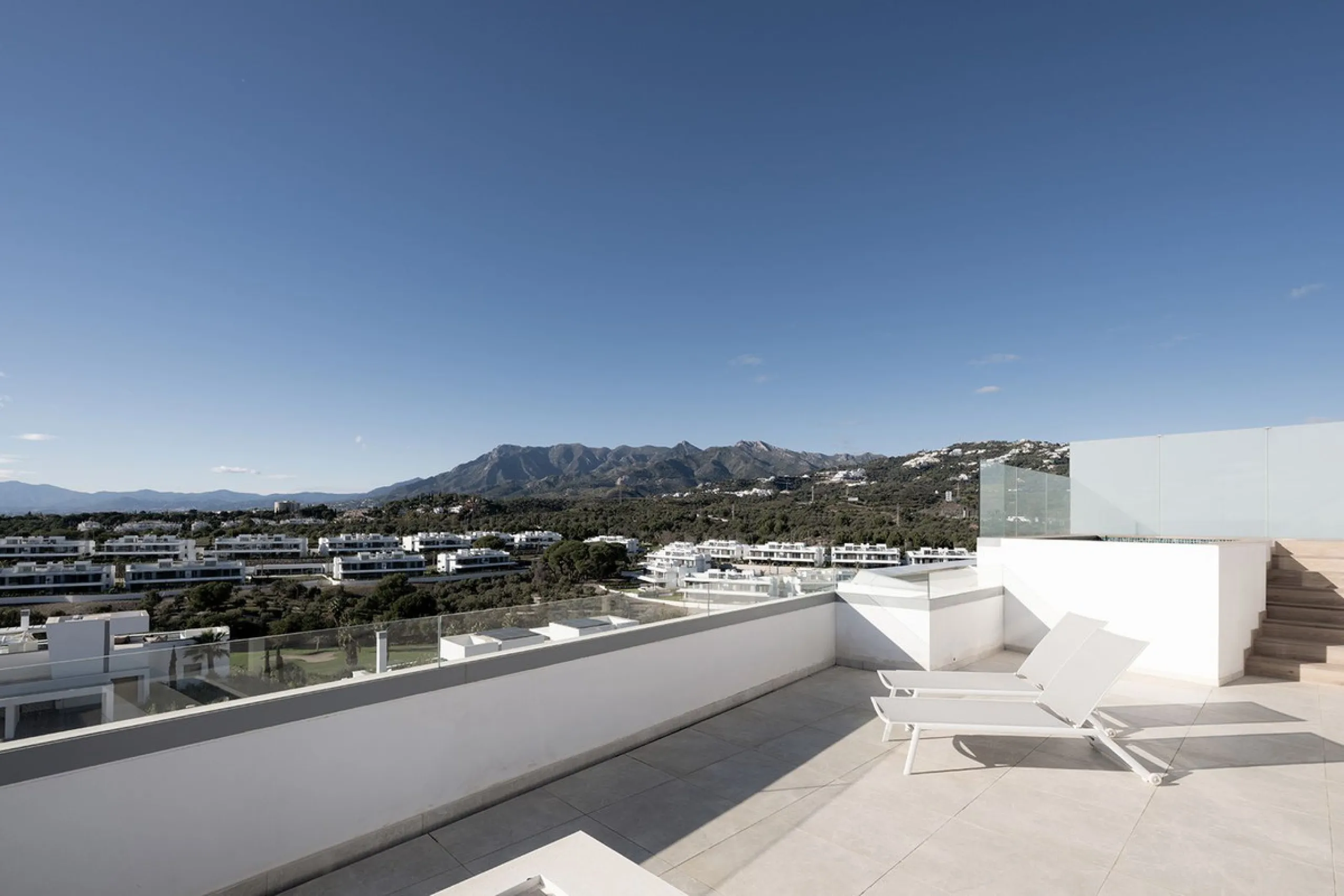Situated in a gated development next to Santa Clara golf and minutes away from Marbella centre, this stunning modern penthouse has it all!