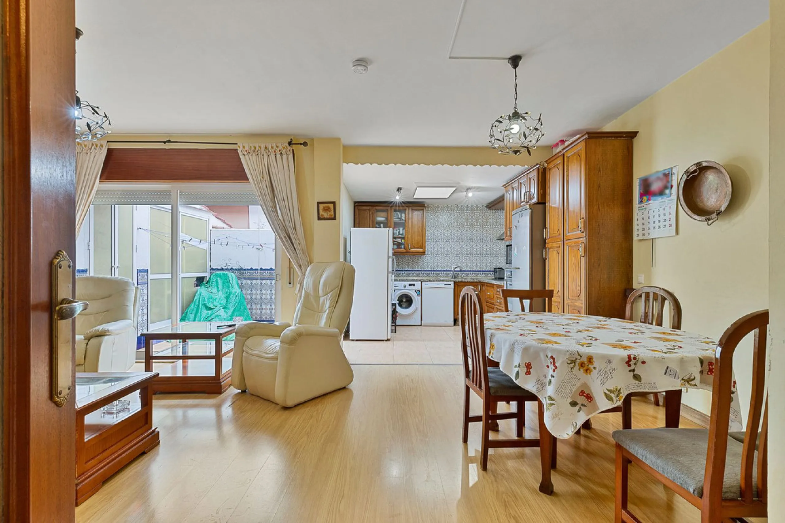 Prime location: Just 150m from the beach and close to all amenities.
