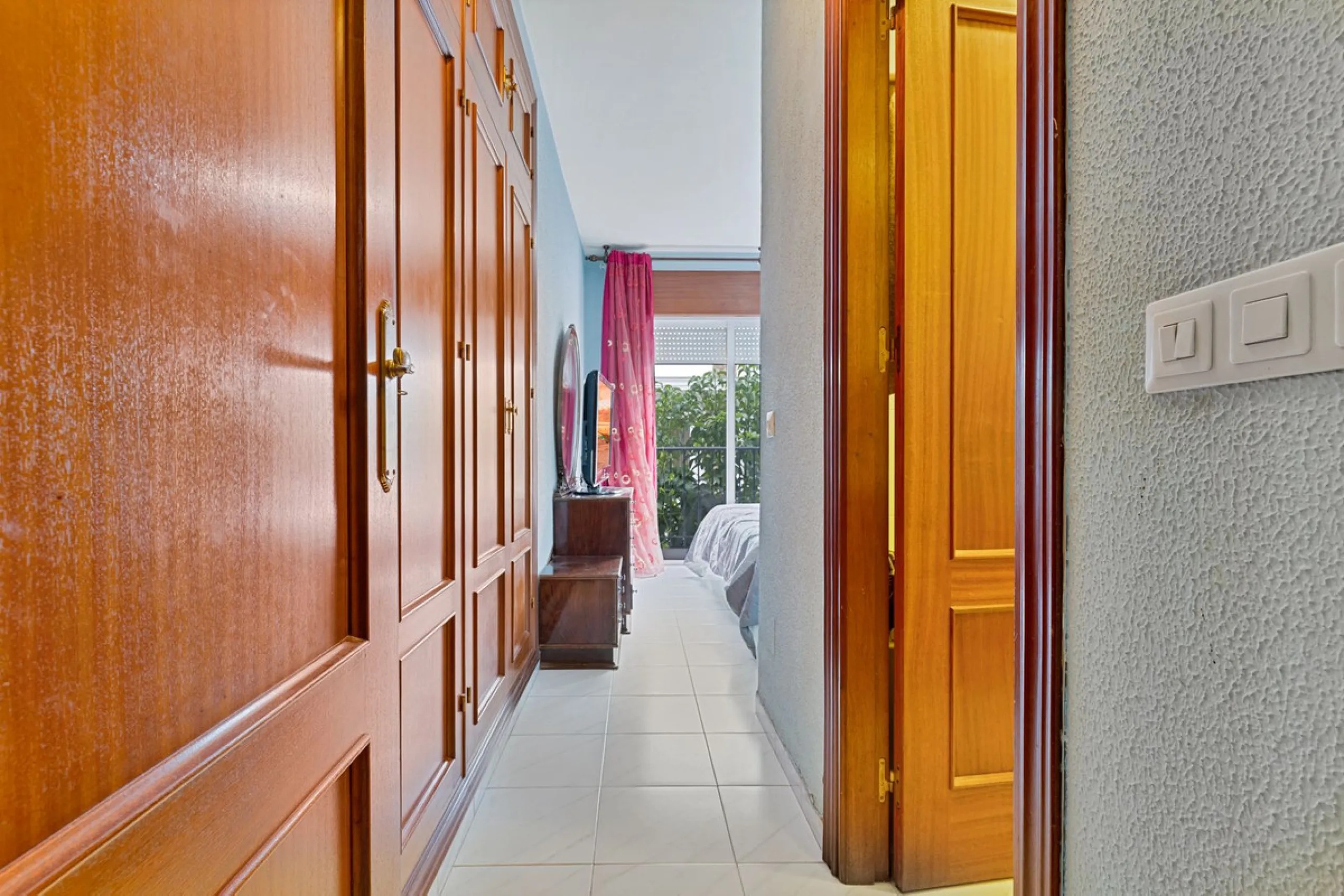 Prime location: Just 150m from the beach and close to all amenities.