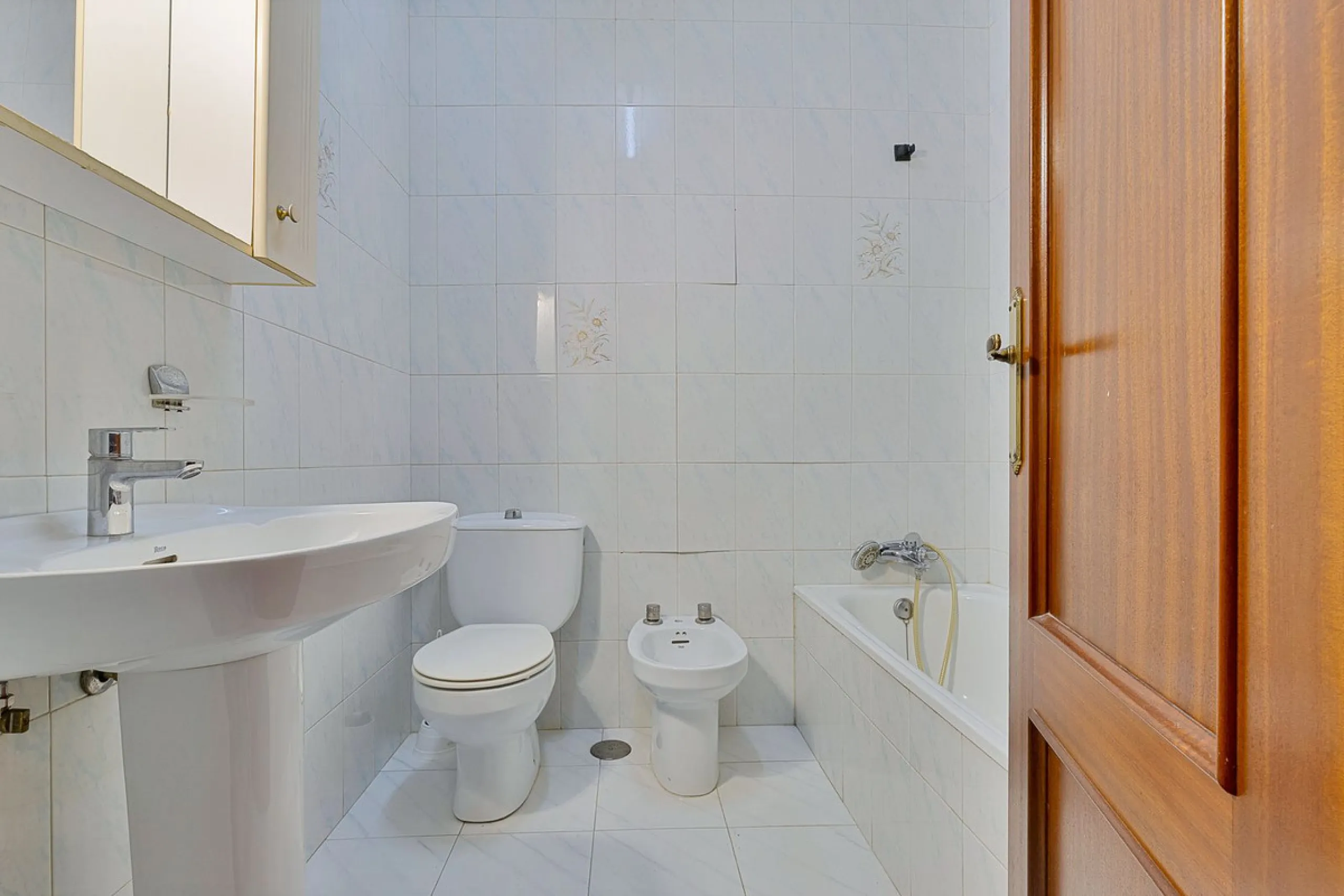 Prime location: Just 150m from the beach and close to all amenities.