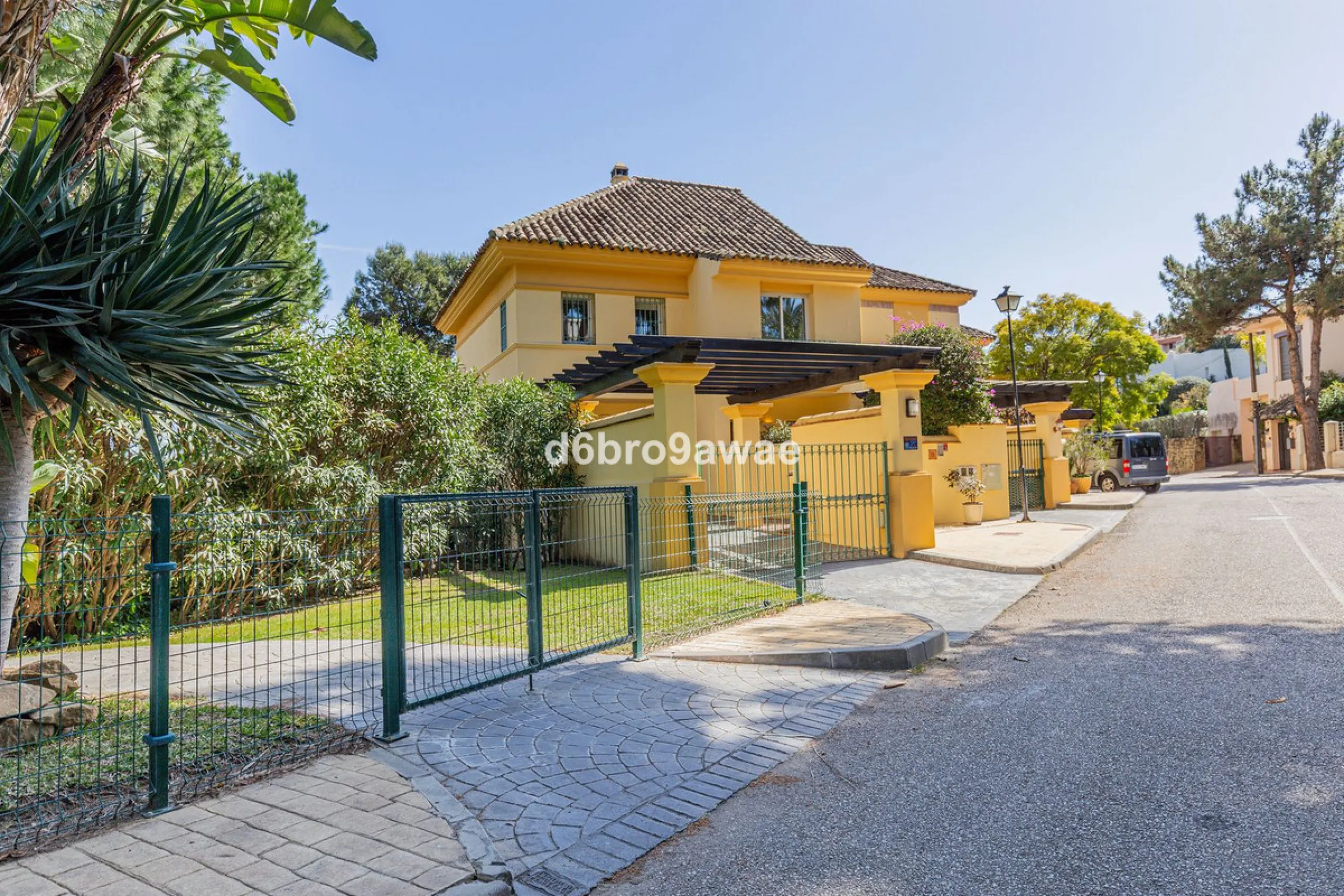 €985,000 | Marbella East – Río Real – Greenlife Village | Classic Andalusian Corner Townhouse!!