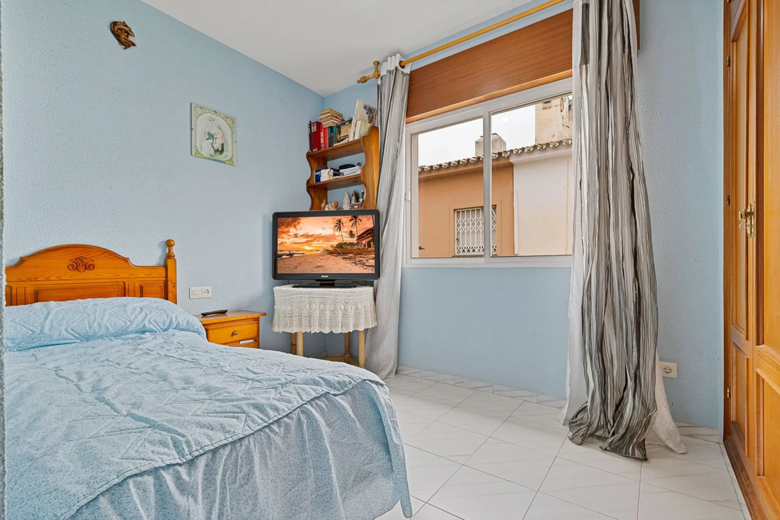 Prime location: Just 150m from the beach and close to all amenities.