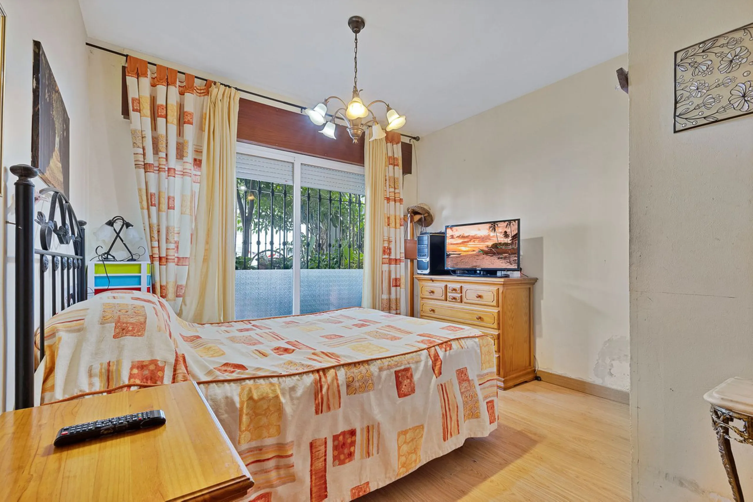 Prime location: Just 150m from the beach and close to all amenities.
