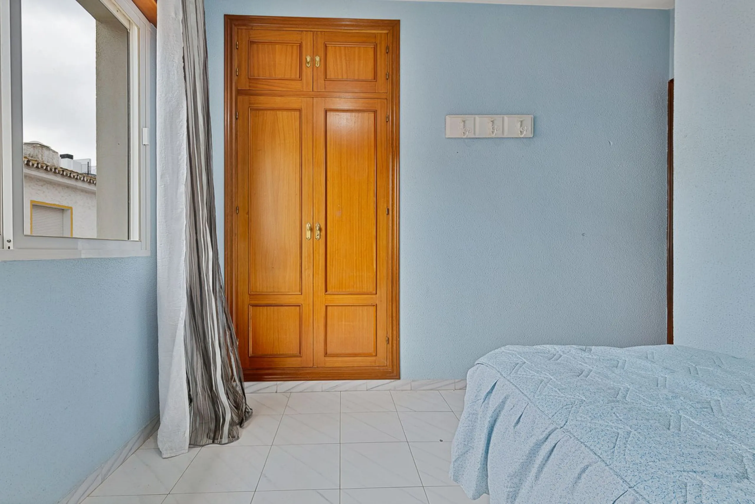 Prime location: Just 150m from the beach and close to all amenities.