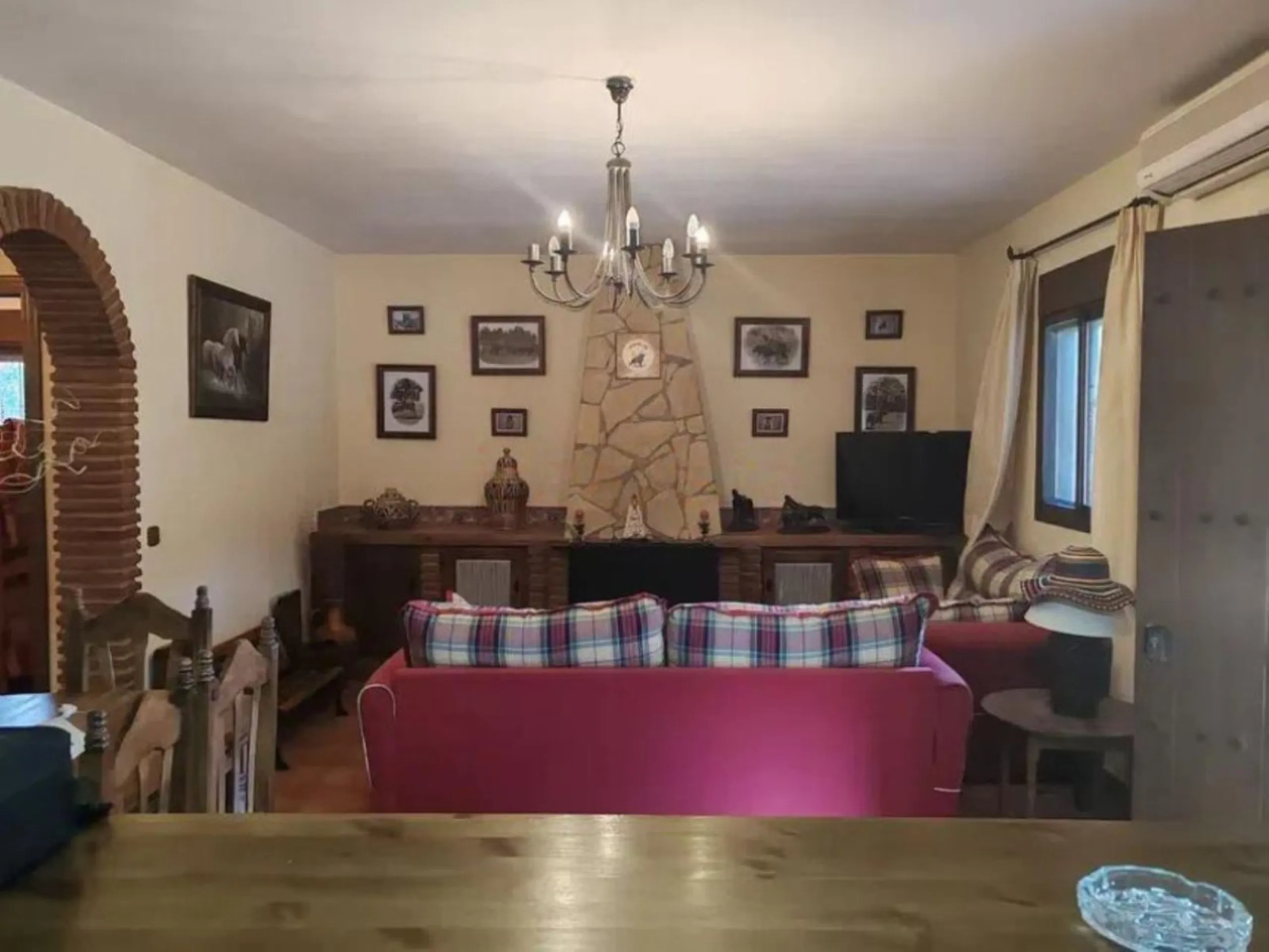Very special countryside estate located just 15 minutes from Marbella, on the road that connects Marbella with Ojén and Monda.