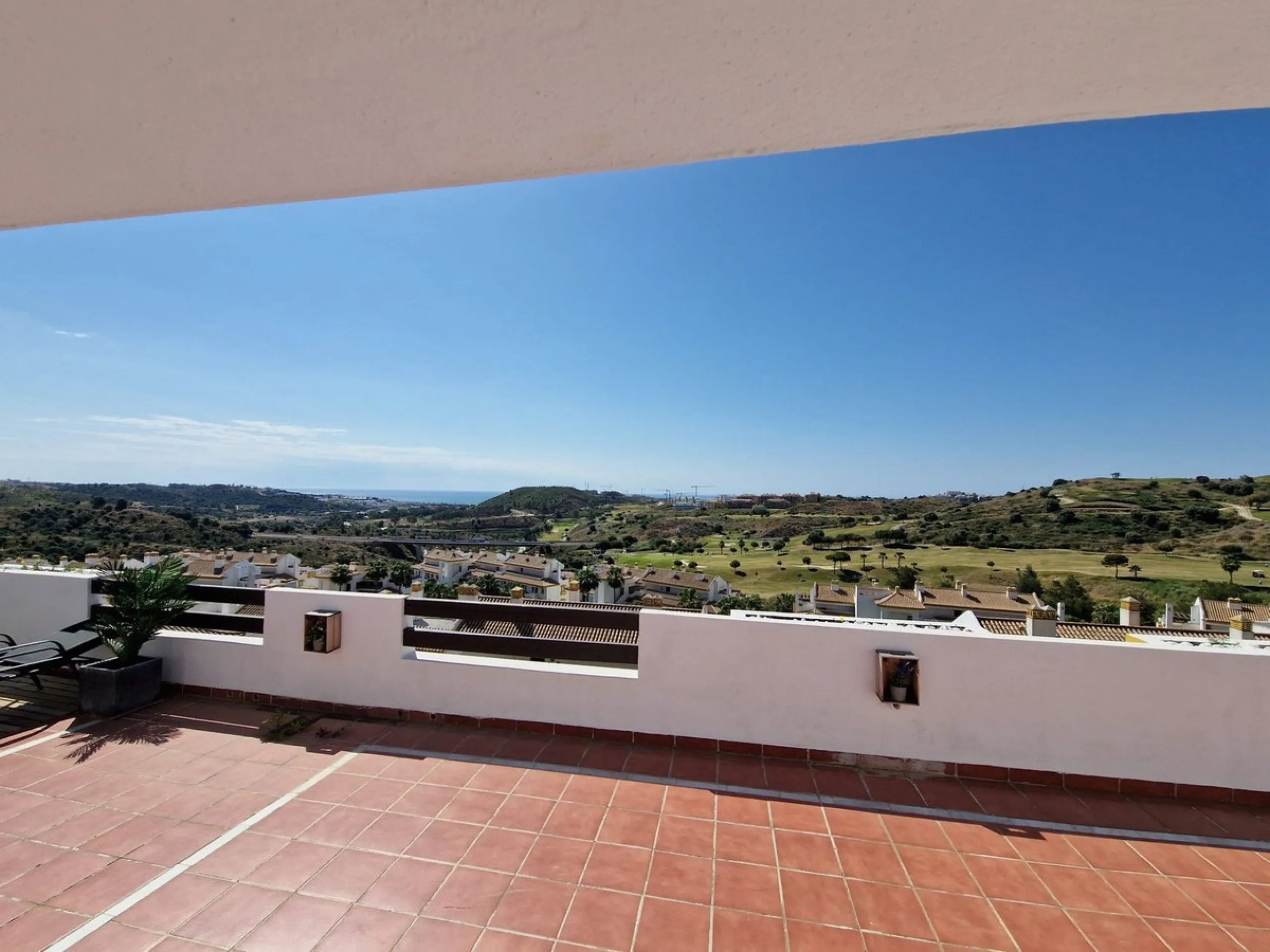 STUNNING PENTHOUSE IN CALANOVA GOLF, COSTA DEL SOL!