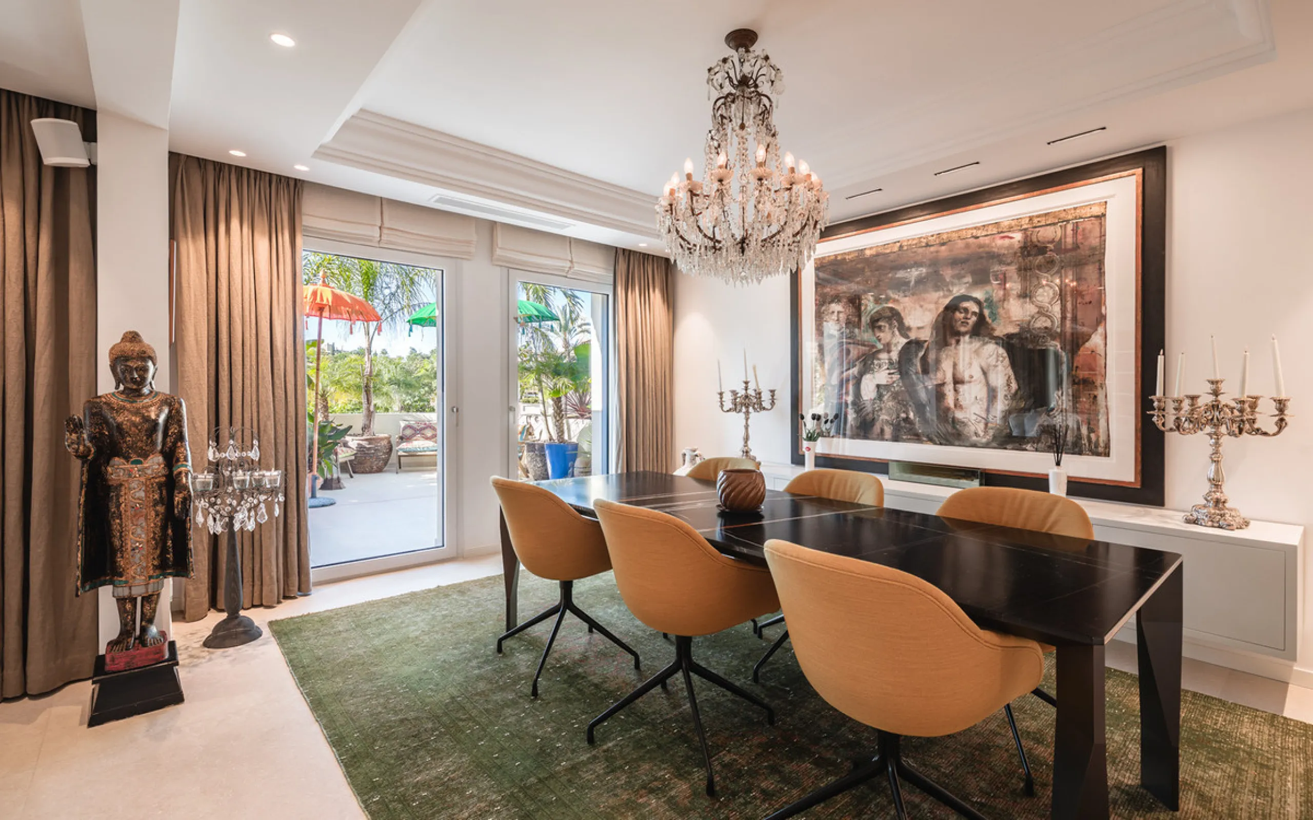 This exceptional and exquisitely designed southwest-facing duplex penthouse offers a stunning panoramic view of the award-winning gardens of Las Alamandas, in Nueva Andalucía, providing an ideal balance of sun and shade across its expansive terrace spaces