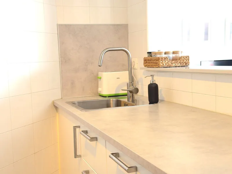 Modern 2-Bedroom Apartment in the Reserva del Higueron.