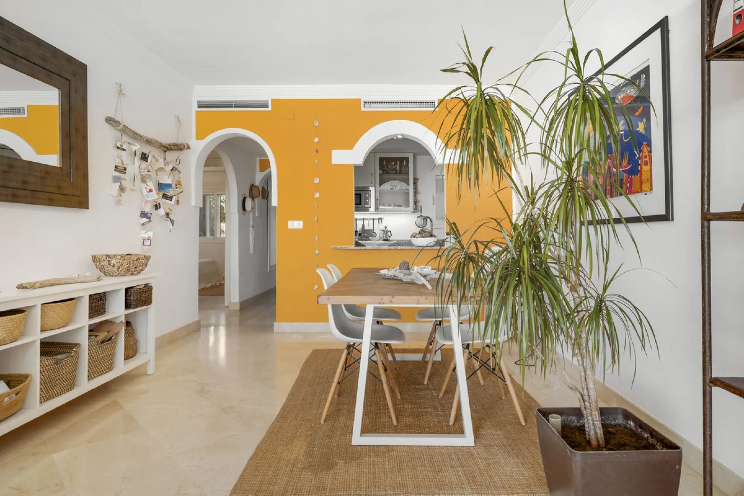 Set in the highly desirable beachfront area of Buenas Noches, Estepona, this exceptional frontline beach apartment offers direct access to the Mediterranean Sea and breathtaking uninterrupted panoramic sea views.