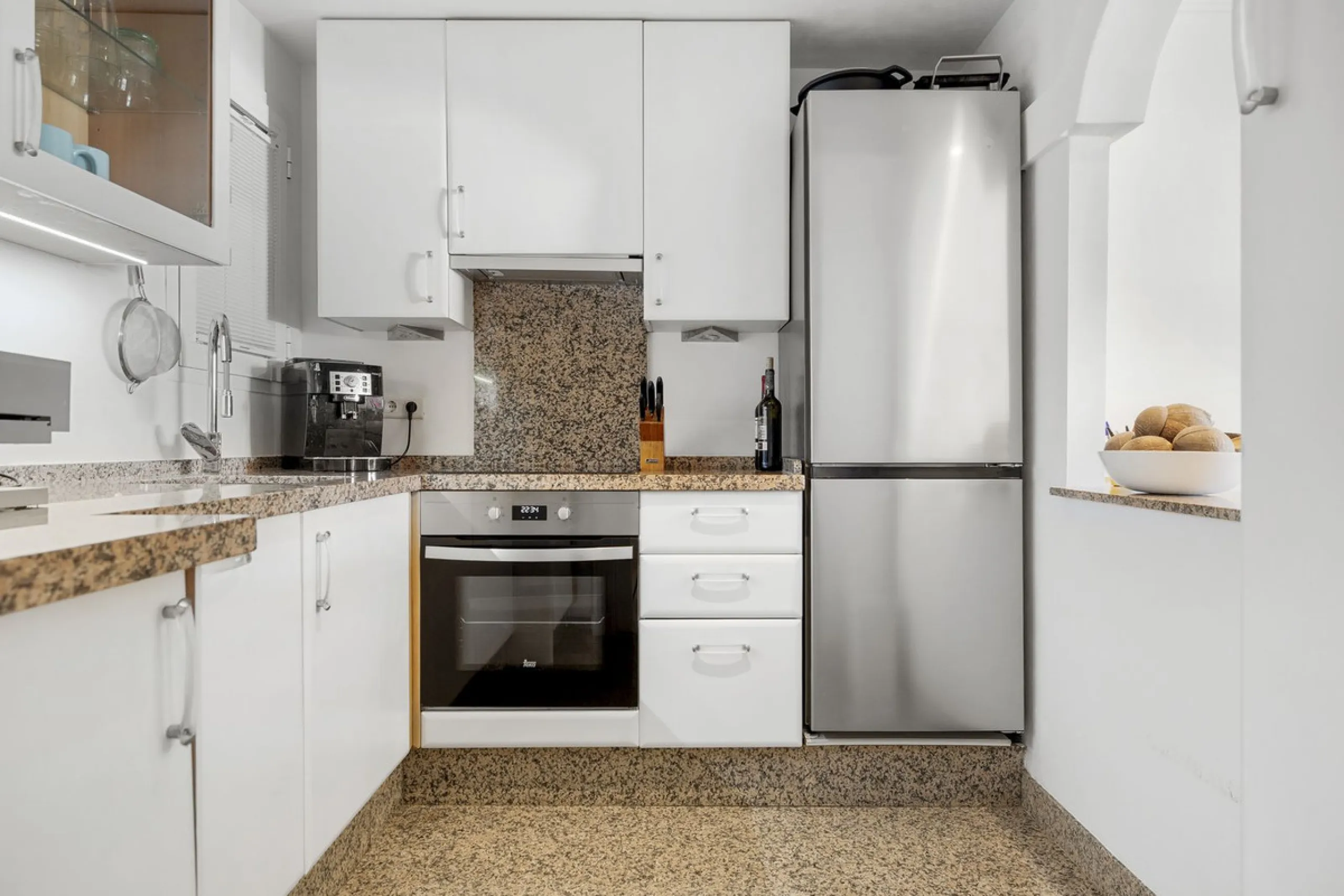 Set in the highly desirable beachfront area of Buenas Noches, Estepona, this exceptional frontline beach apartment offers direct access to the Mediterranean Sea and breathtaking uninterrupted panoramic sea views.