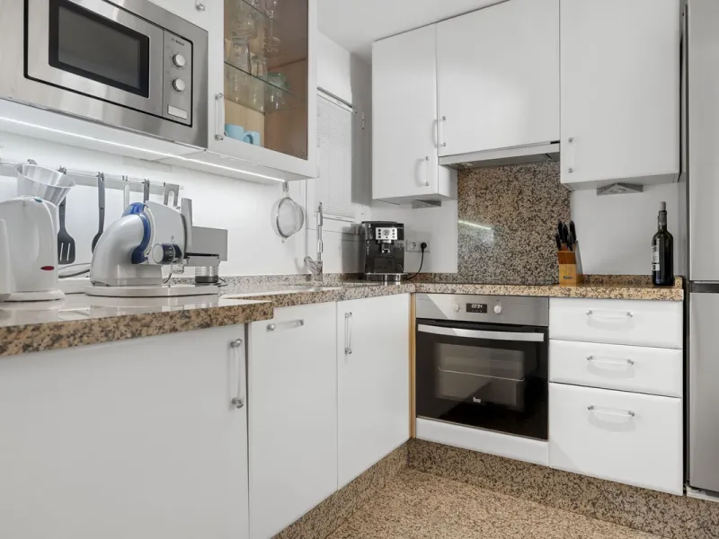 Set in the highly desirable beachfront area of Buenas Noches, Estepona, this exceptional frontline beach apartment offers direct access to the Mediterranean Sea and breathtaking uninterrupted panoramic sea views.