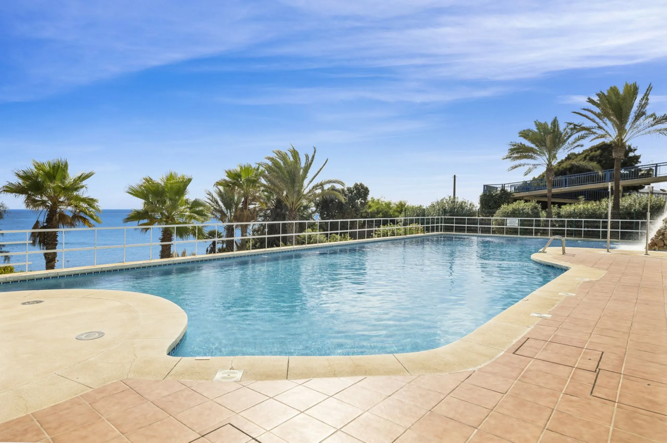 Set in the highly desirable beachfront area of Buenas Noches, Estepona, this exceptional frontline beach apartment offers direct access to the Mediterranean Sea and breathtaking uninterrupted panoramic sea views.