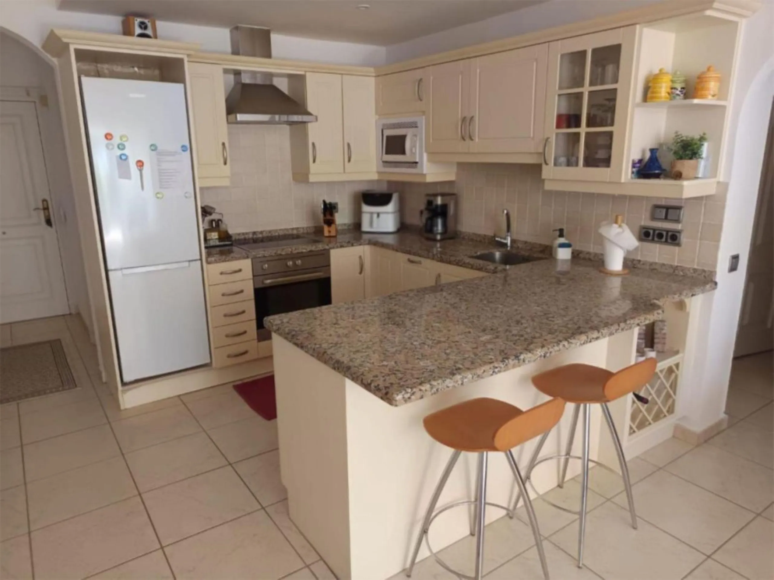 Ground Floor Apartment, La Quinta, Costa del Sol.