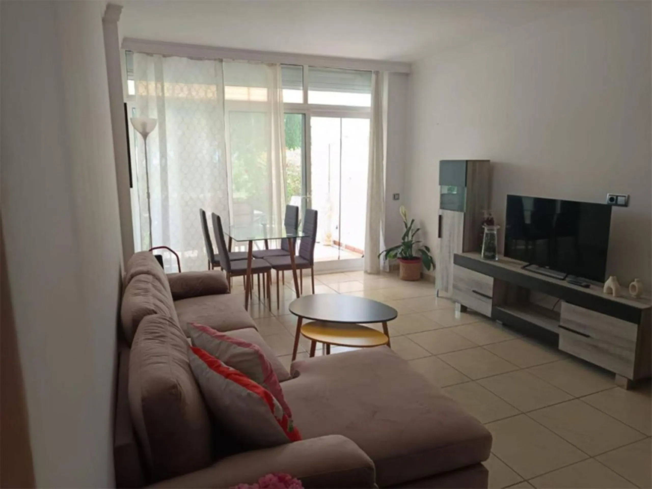 Ground Floor Apartment, La Quinta, Costa del Sol.