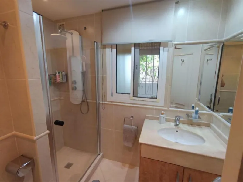 Ground Floor Apartment, La Quinta, Costa del Sol.