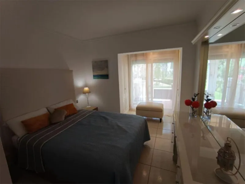 Ground Floor Apartment, La Quinta, Costa del Sol.