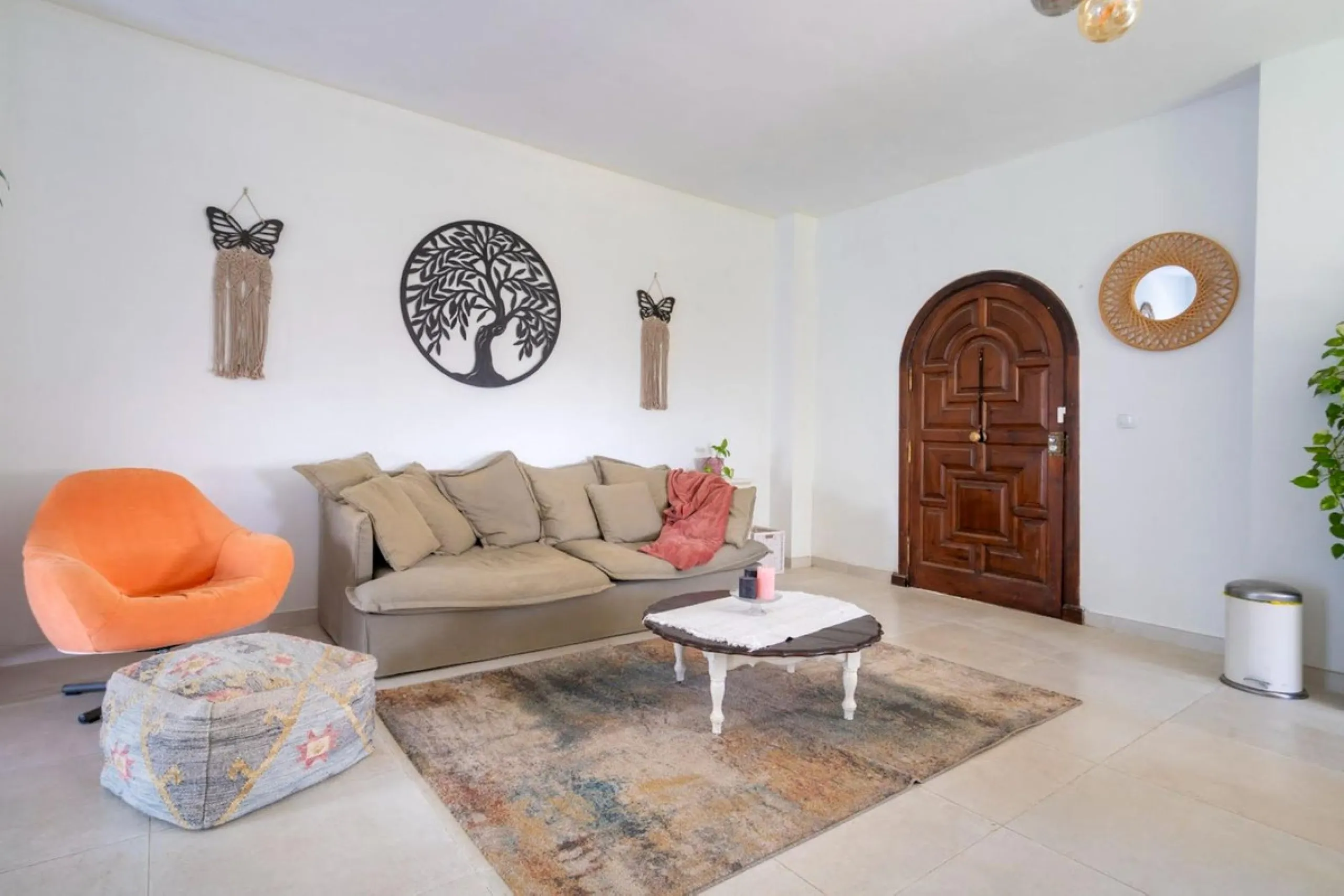 House - Finca - Cortijo в продаже в Coín, Málaga. В доме 3 спален и 3 ванных комнат. Площадь дома 233 м². Площадь участка 3700 м²