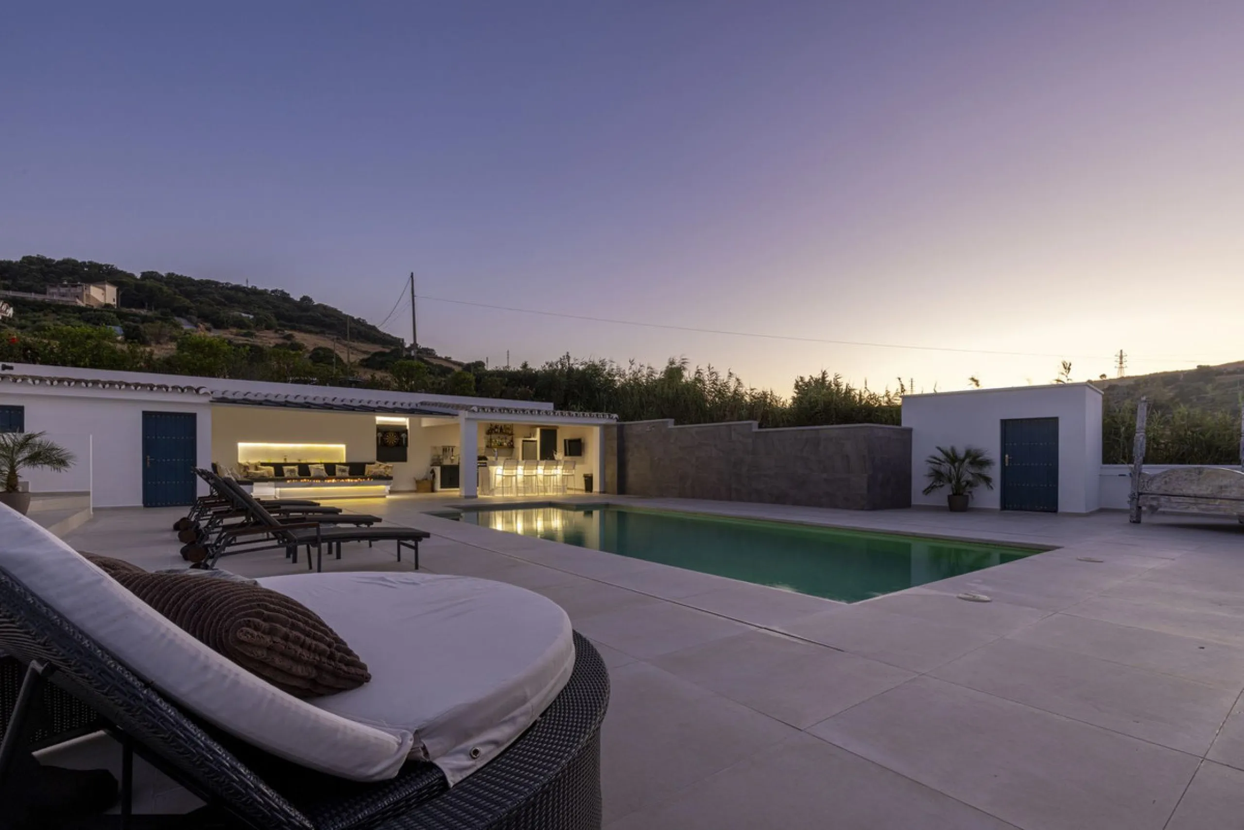 An Exceptional Contemporary Residence in a Prestigious Setting