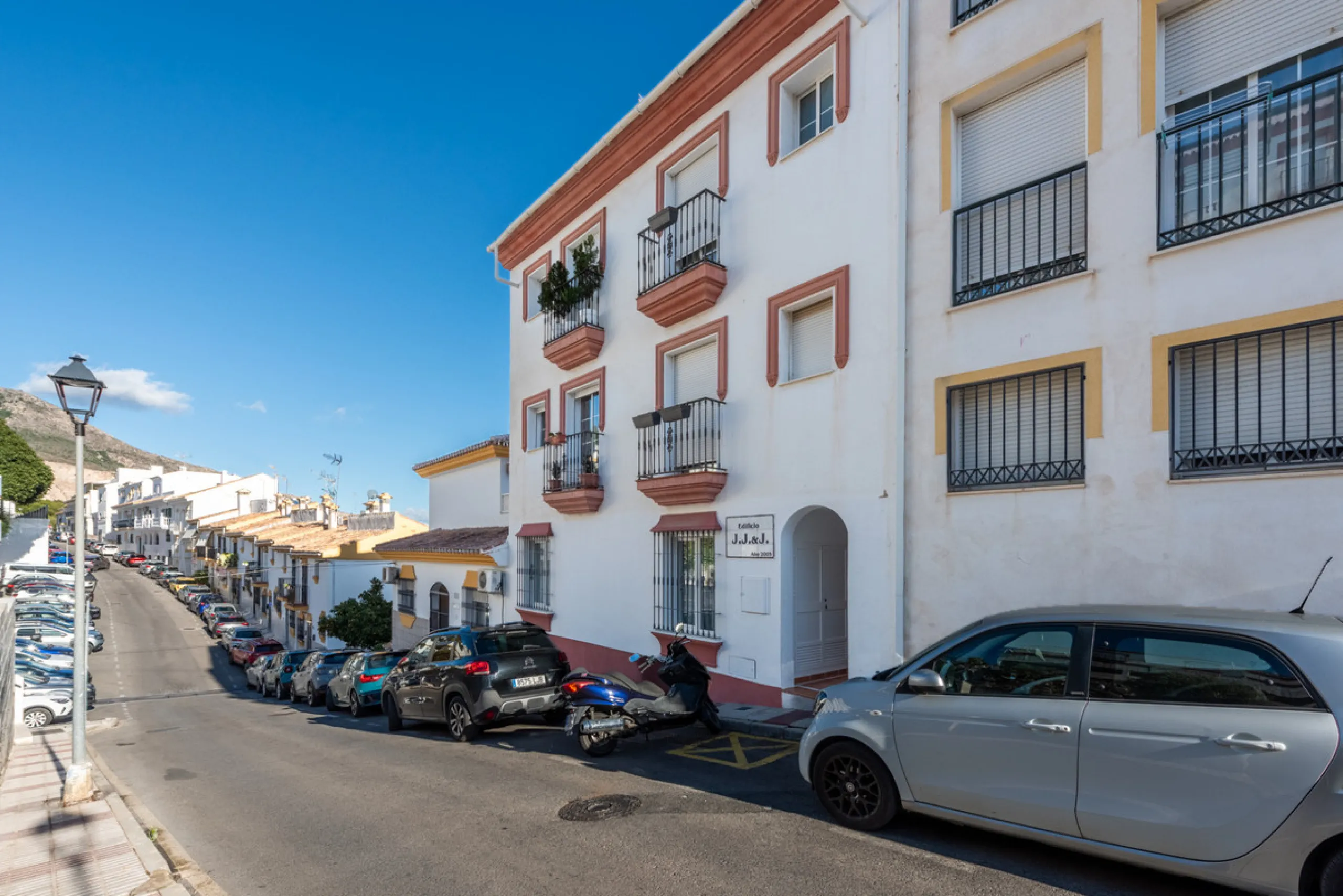 Apartment - Ground Floor Apartment в продаже в Benalmadena, Málaga. В доме 2 спален и 1 ванных комнат. Площадь дома 107 м²