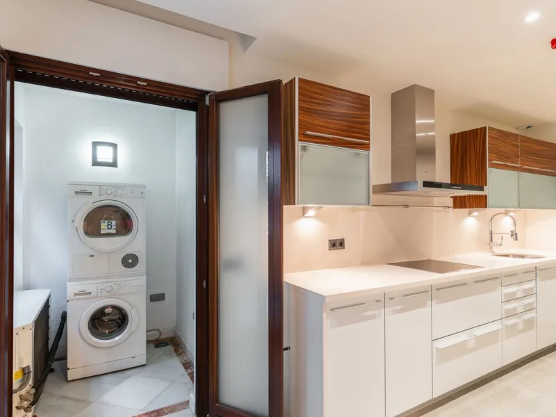 Apartment - Ground Floor Apartment в продаже в Estepona, Málaga. В доме 2 спален и 2 ванных комнат. Площадь дома 115 м². Площадь участка 38 м²