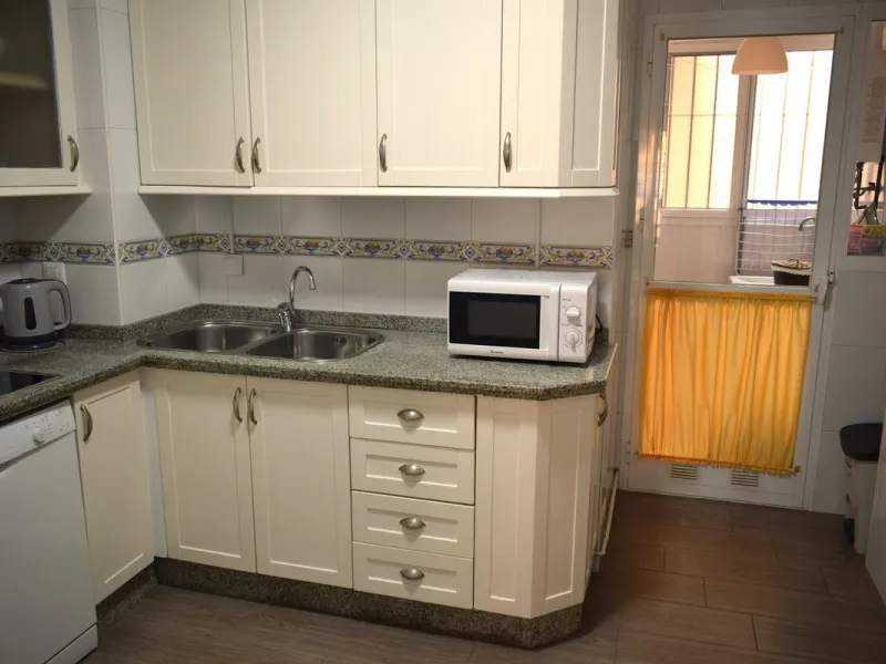 We are offering this magnificent apartment with a Tourist License for sale. It is located at Avenida La Rosaleda 21, next to the river. The apartment is fully furnished and decorated with the latest trends. It is a first-floor apartment with a south-facin