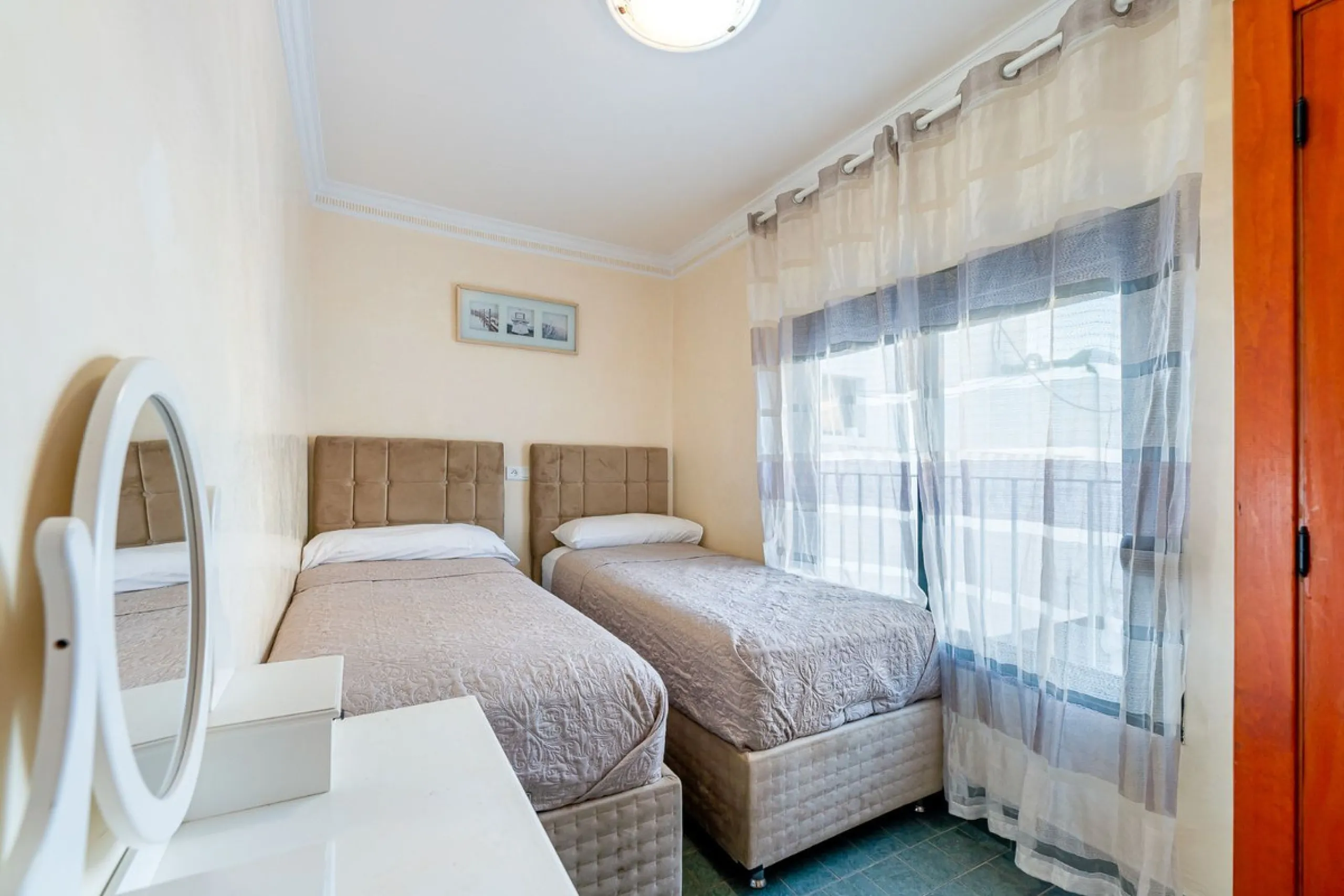 Hotel for Sale in Torremolinos – Seafront Location with 8 Apartments and Commercial Premises