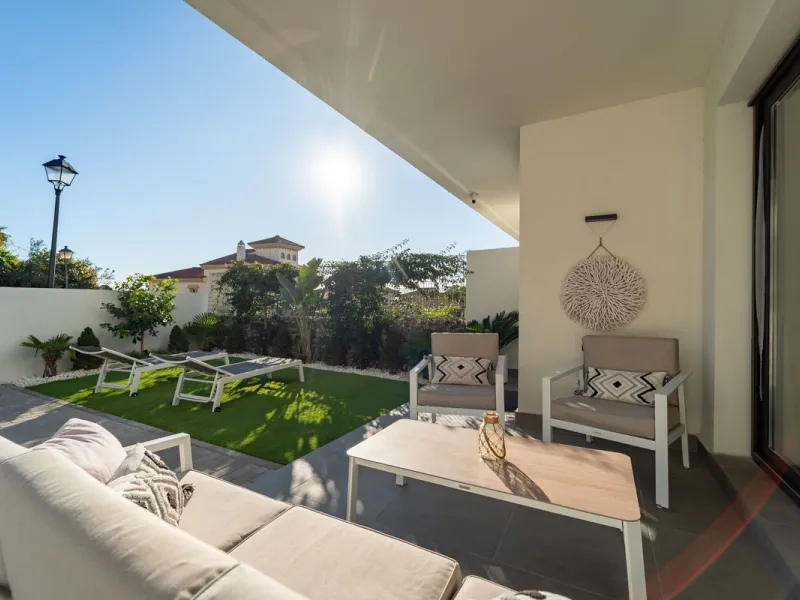 Significant price reduction from 690,000 euros to 649,000 euros.