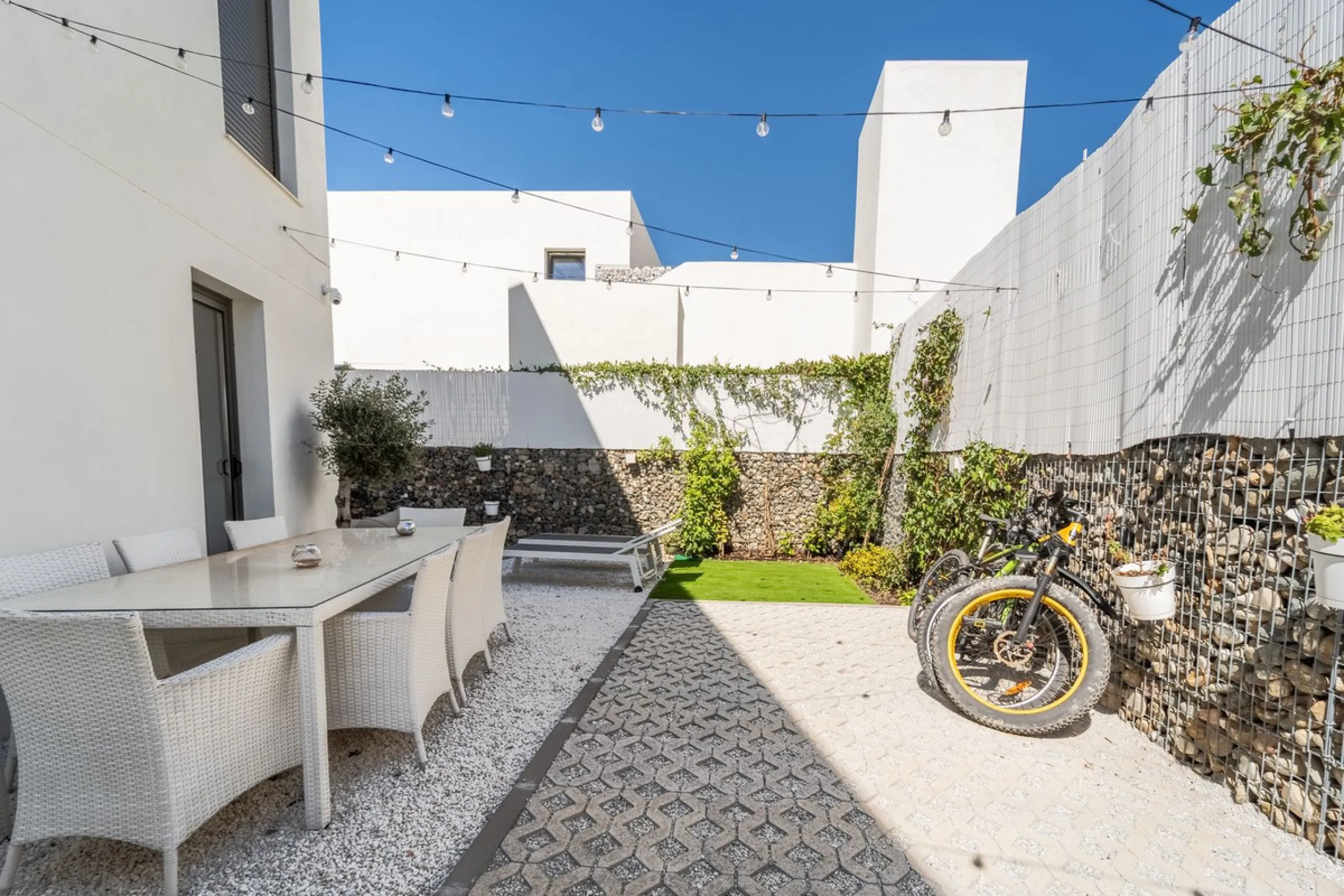 Significant price reduction from 690,000 euros to 649,000 euros.