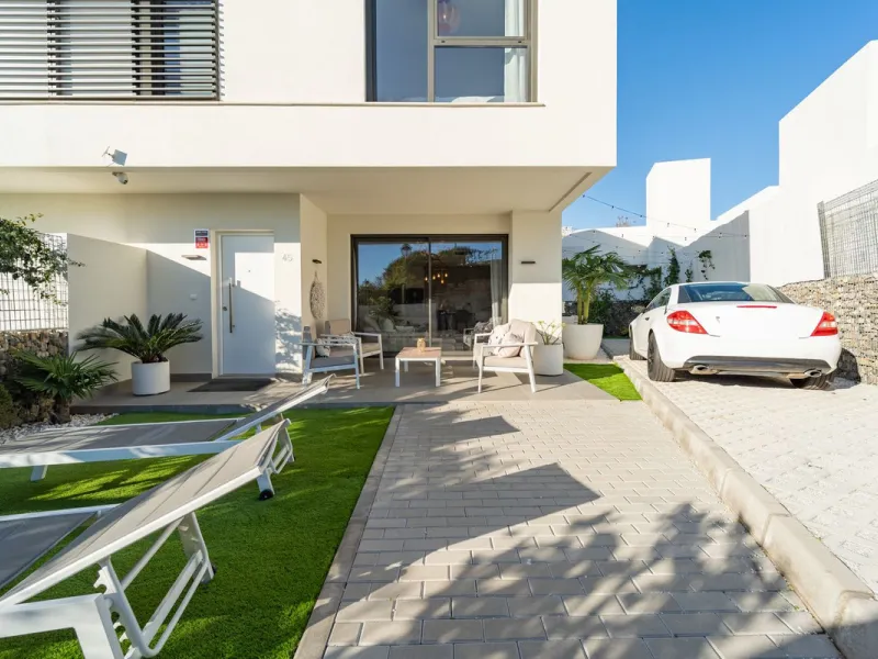 Significant price reduction from 690,000 euros to 649,000 euros.